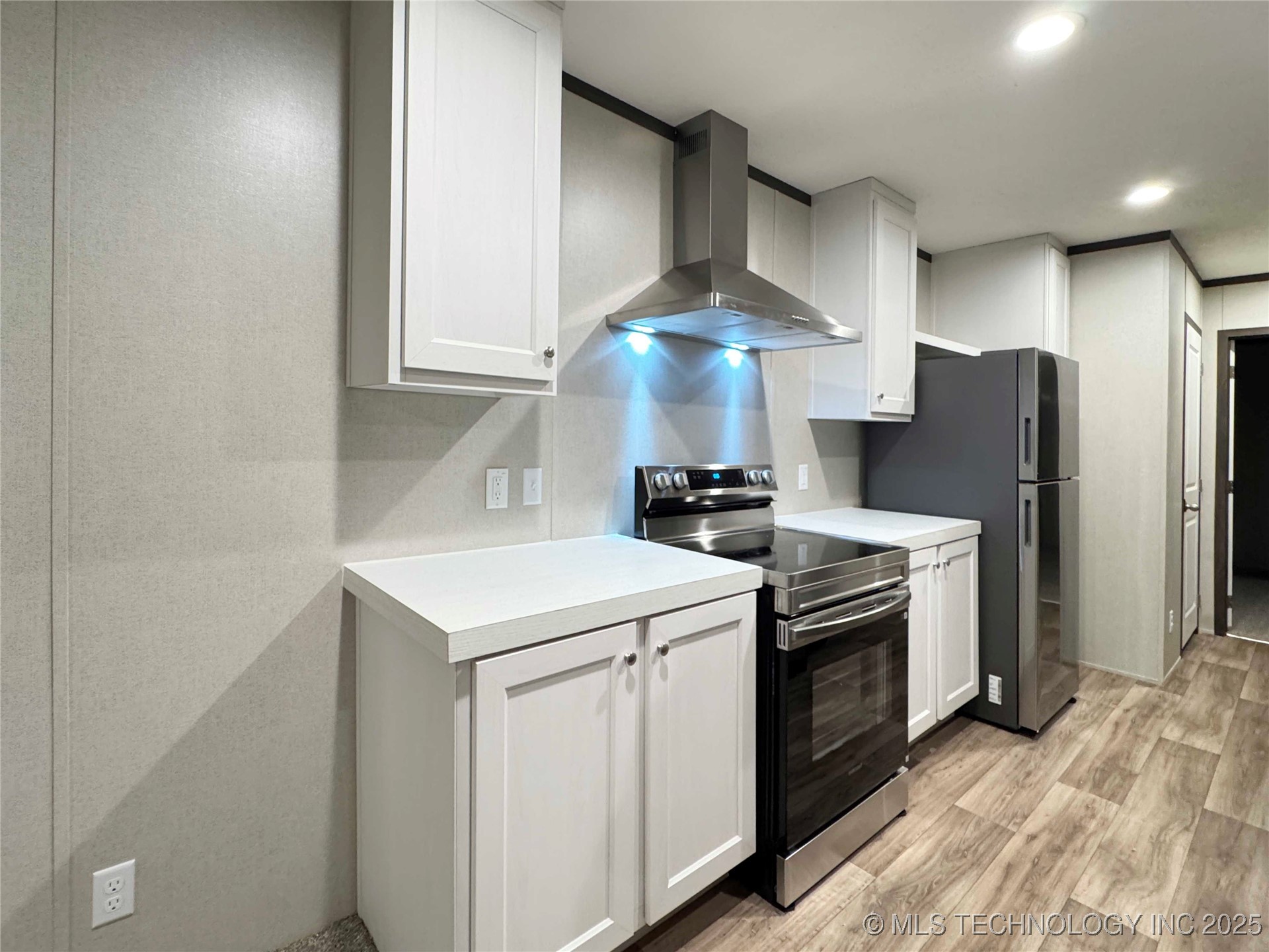 840151 S 3450 Road Property Photo 4