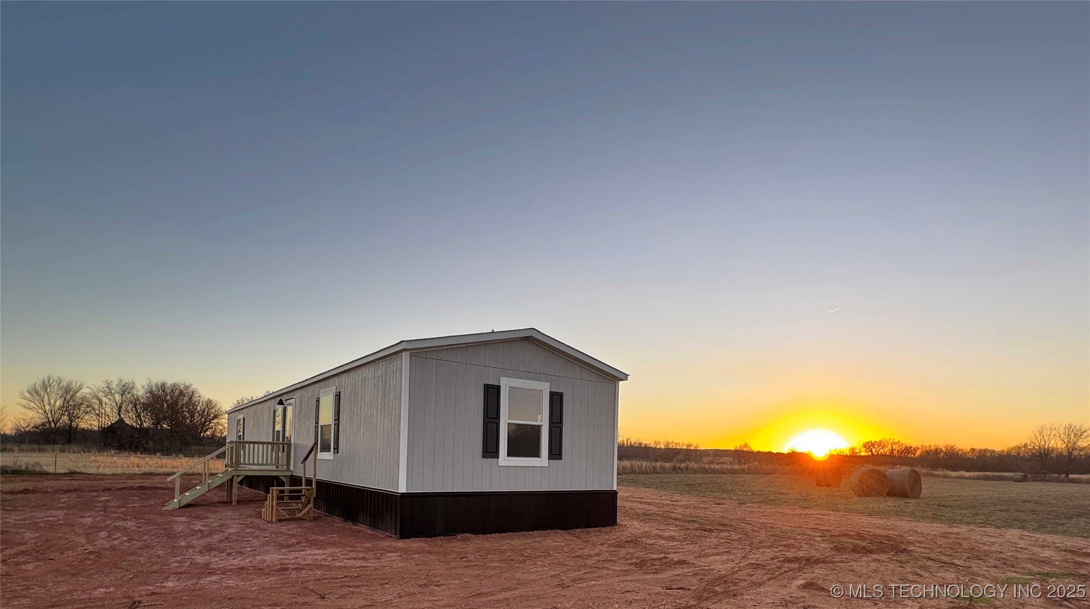 840151 S 3450 Road Property Photo 7