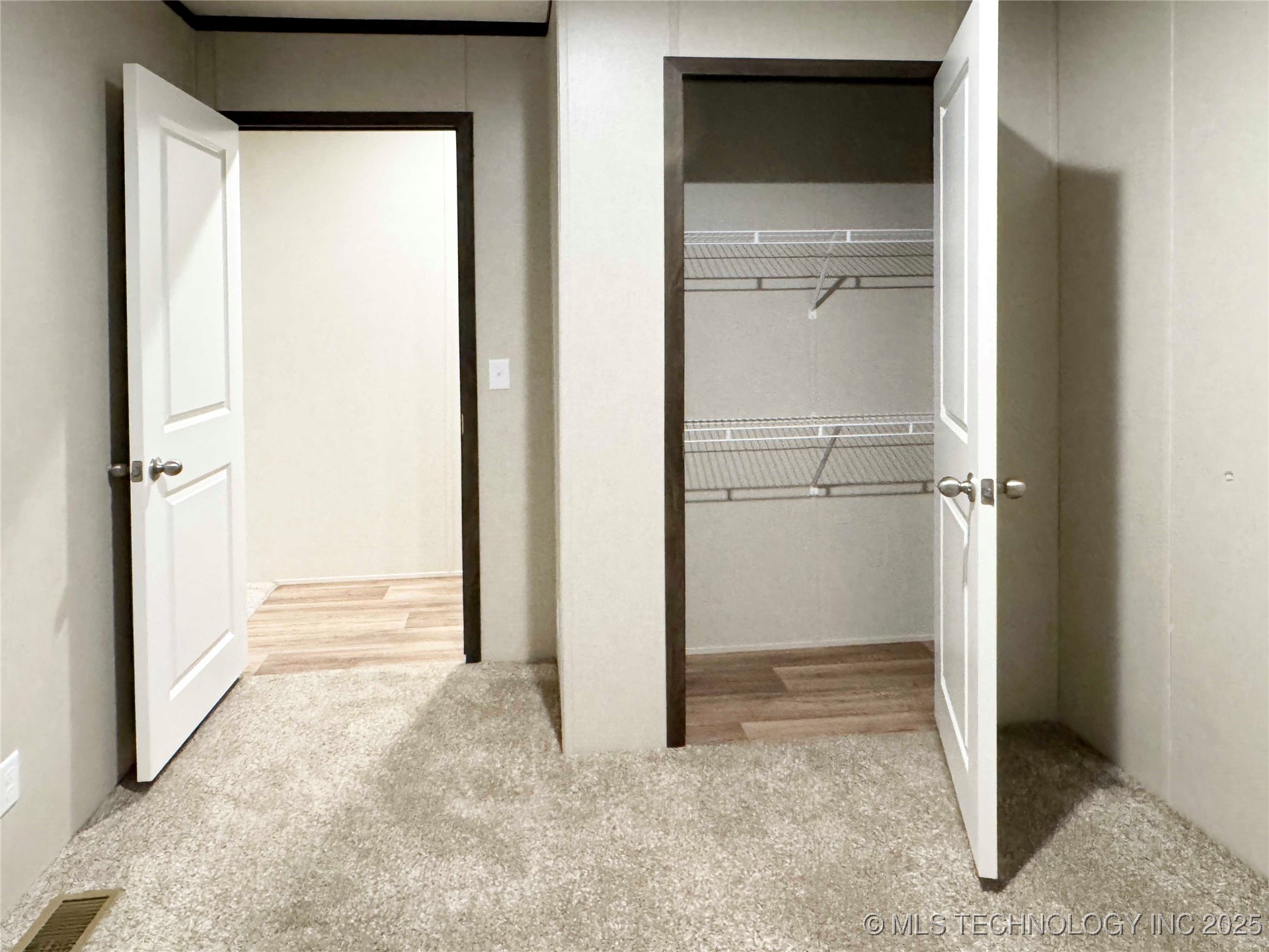 840151 S 3450 Road Property Photo 13