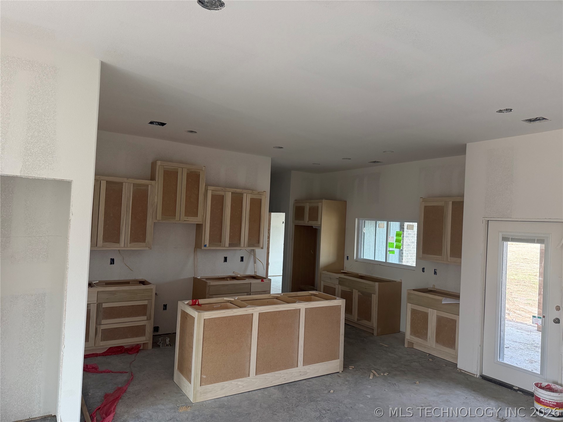 11331 N 123rd Avenue E Property Photo 4