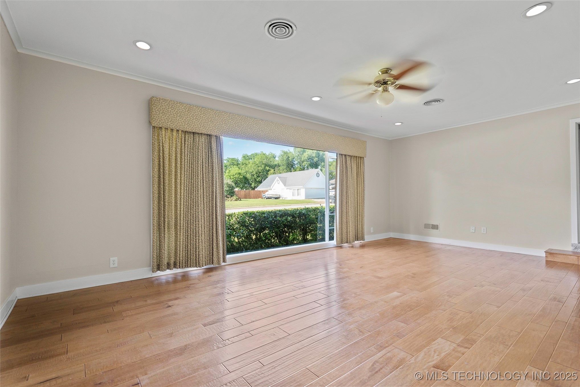 1616 6th Avenue Sw Property Photo 4
