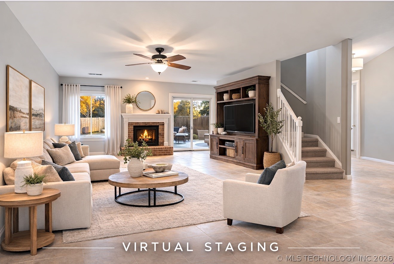 4213 S Redwood Avenue Property Photo 3