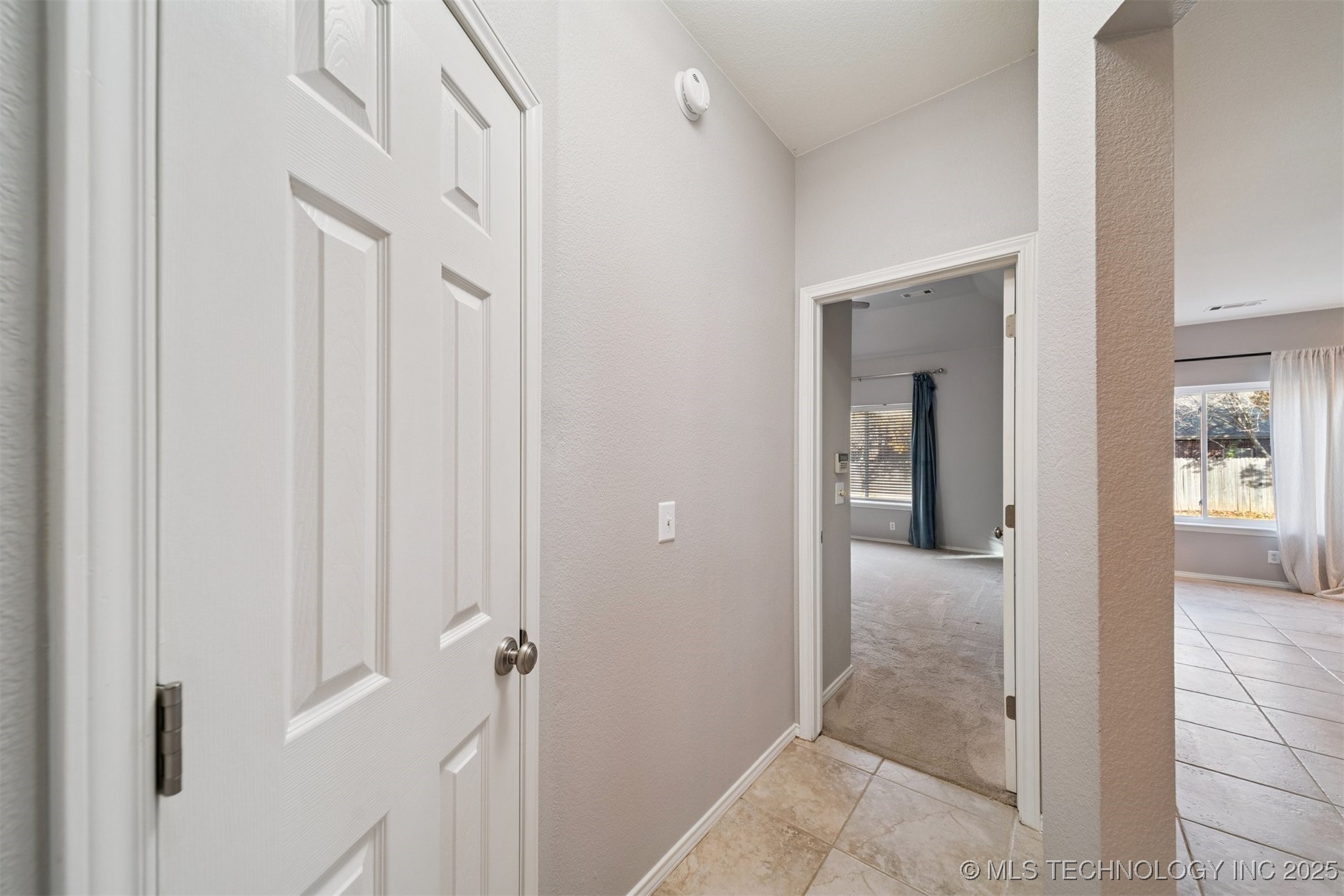 4213 S Redwood Avenue Property Photo 22