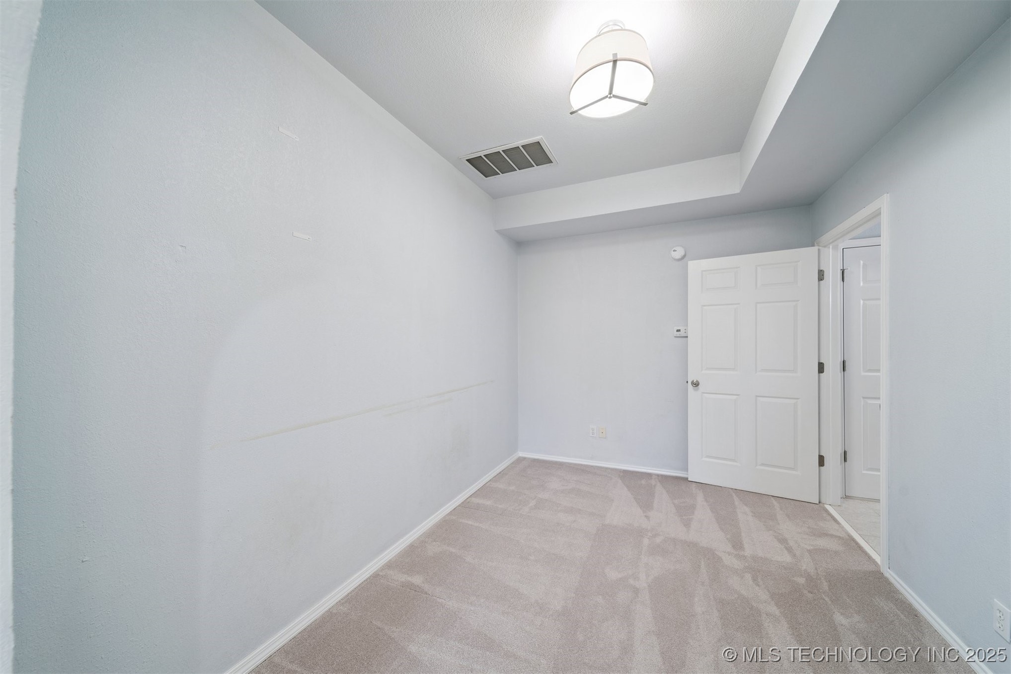 4213 S Redwood Avenue Property Photo 29