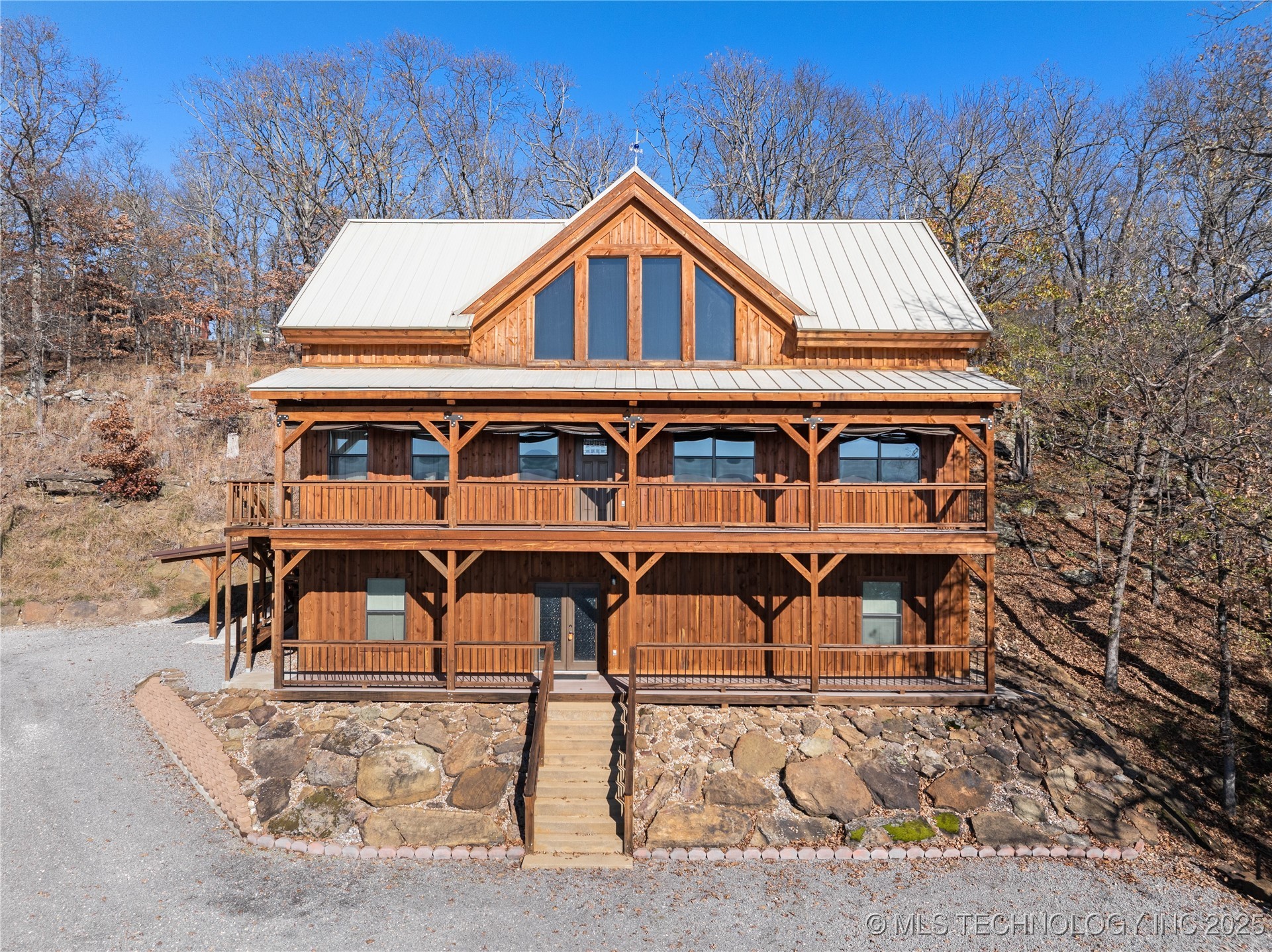 18801 W Sugar Mountain Circle Property Photo 3