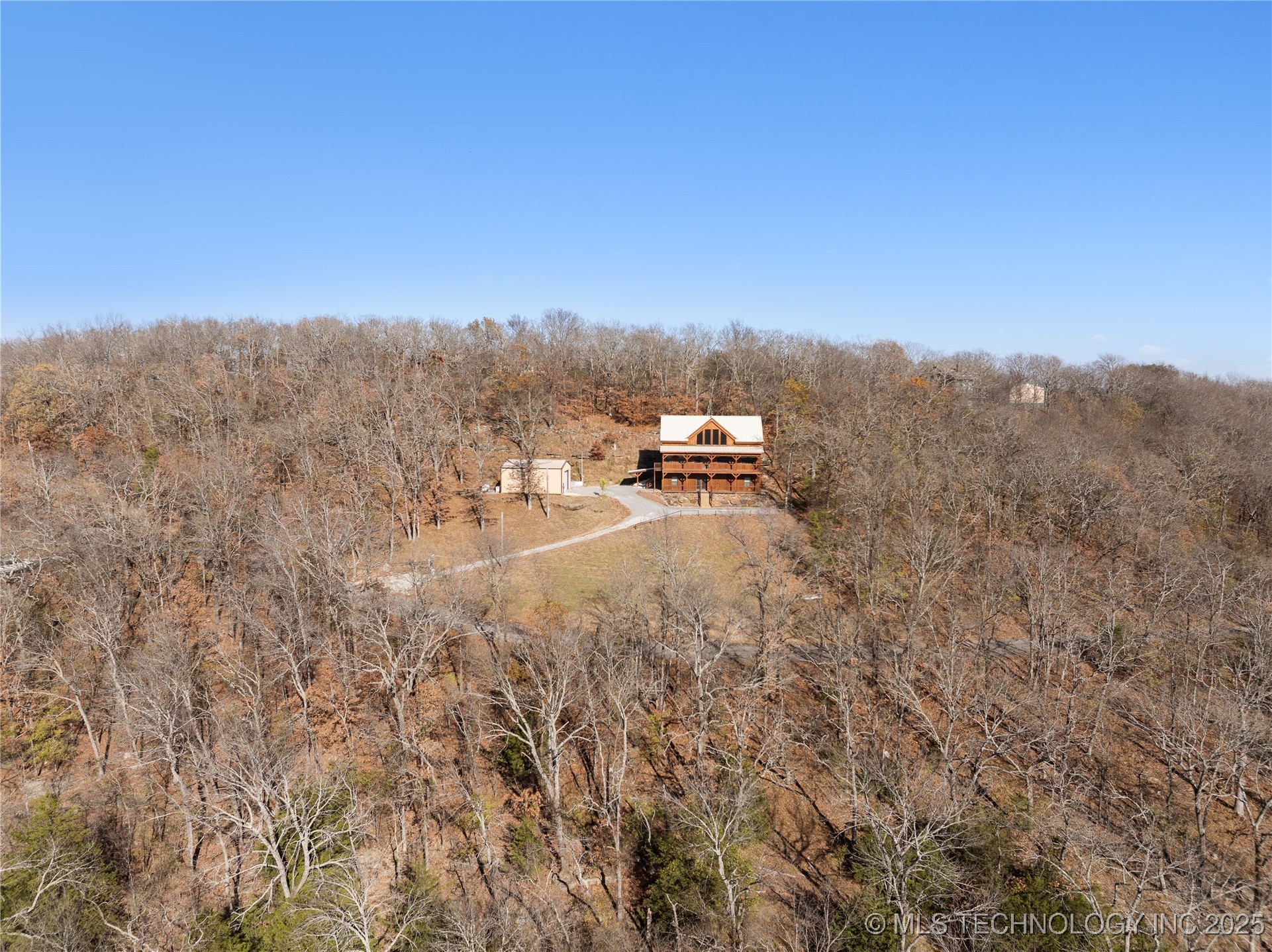 18801 W Sugar Mountain Circle Property Photo 4