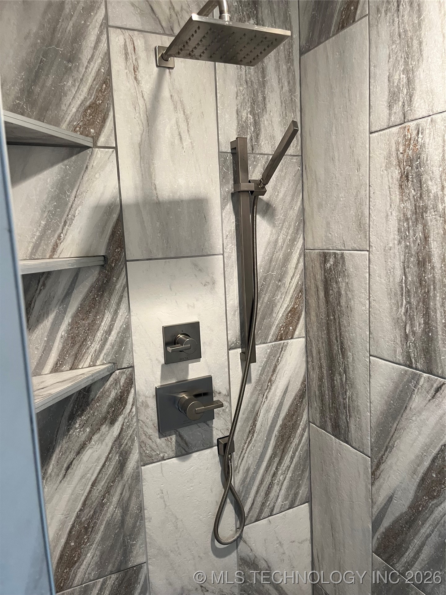 6711 Bobbie Little Drive Property Photo 17