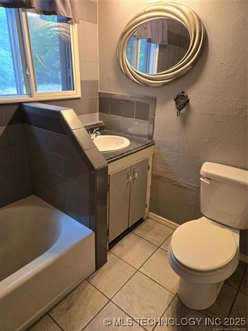 33358 E 700 Road Property Photo 4