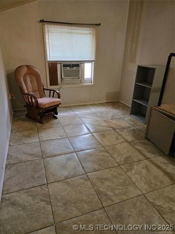 33358 E 700 Road Property Photo 6