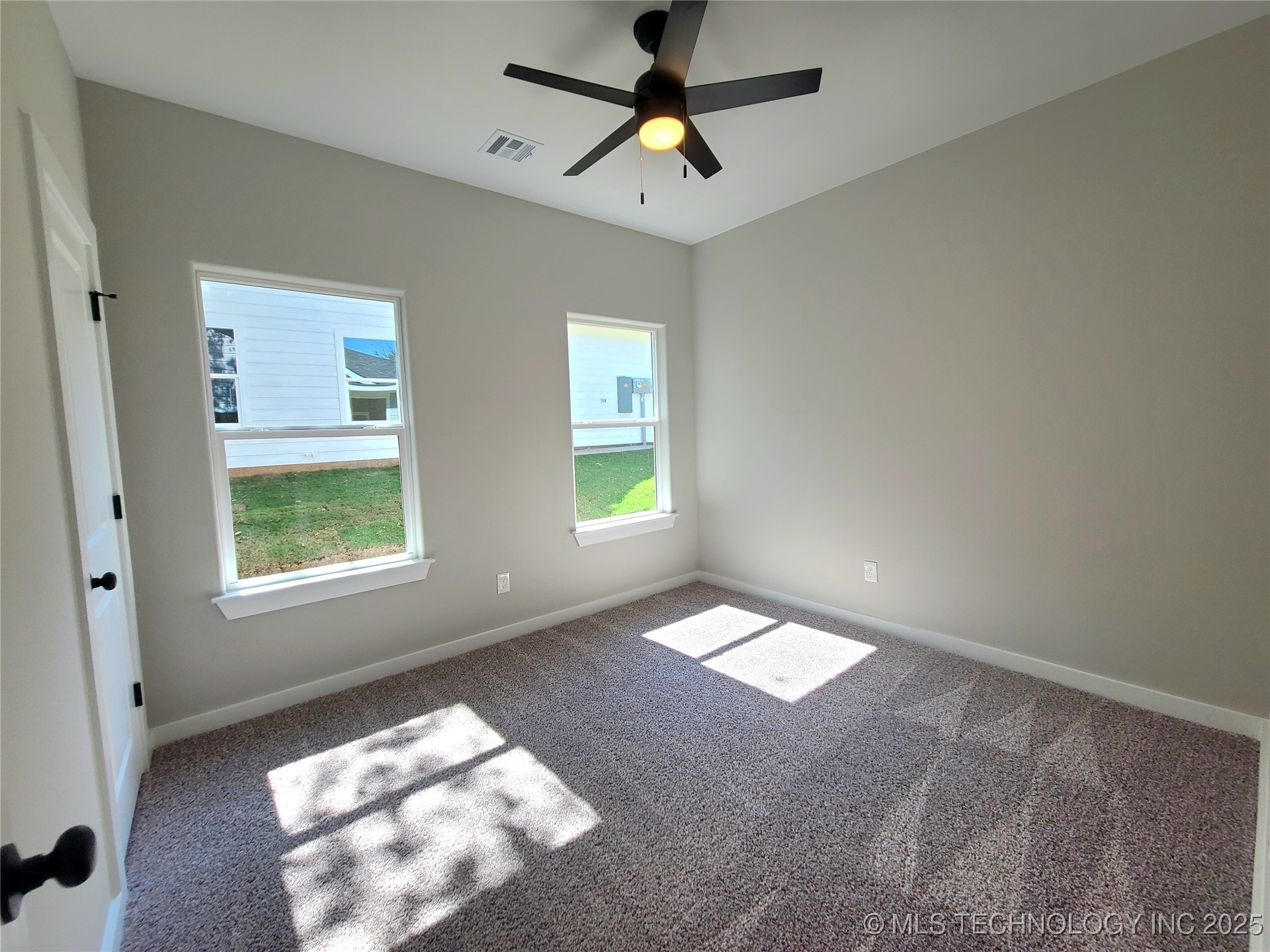 513 Ne 5th Avenue Property Photo 17