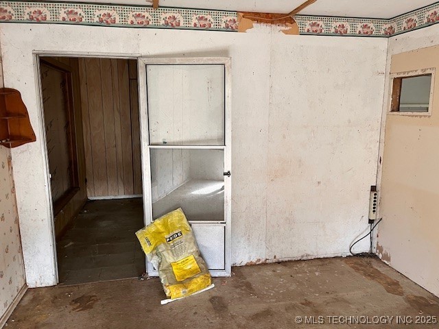 Hwy 377 Property Photo 10