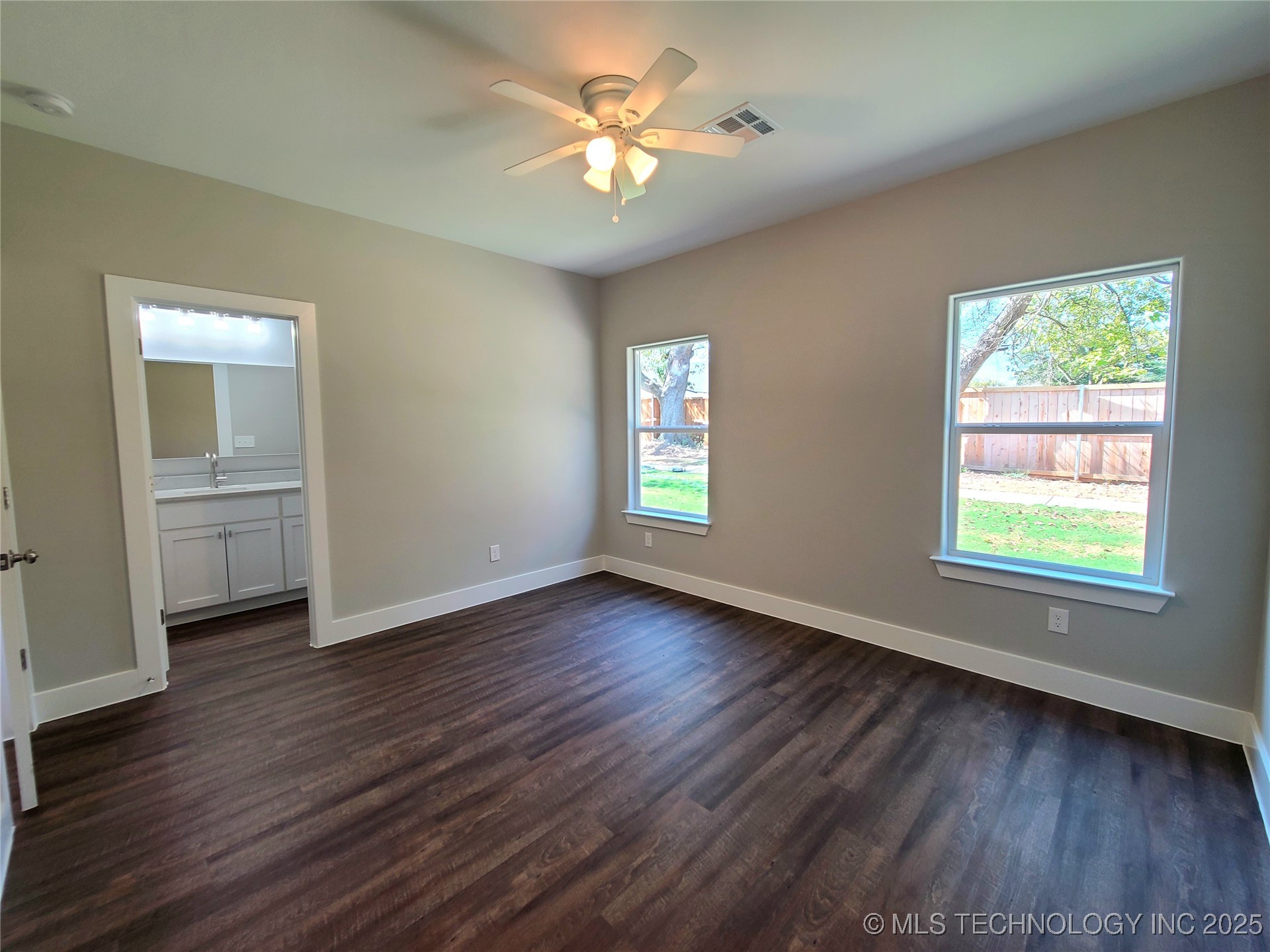 507 Ne 5th Avenue Property Photo 13