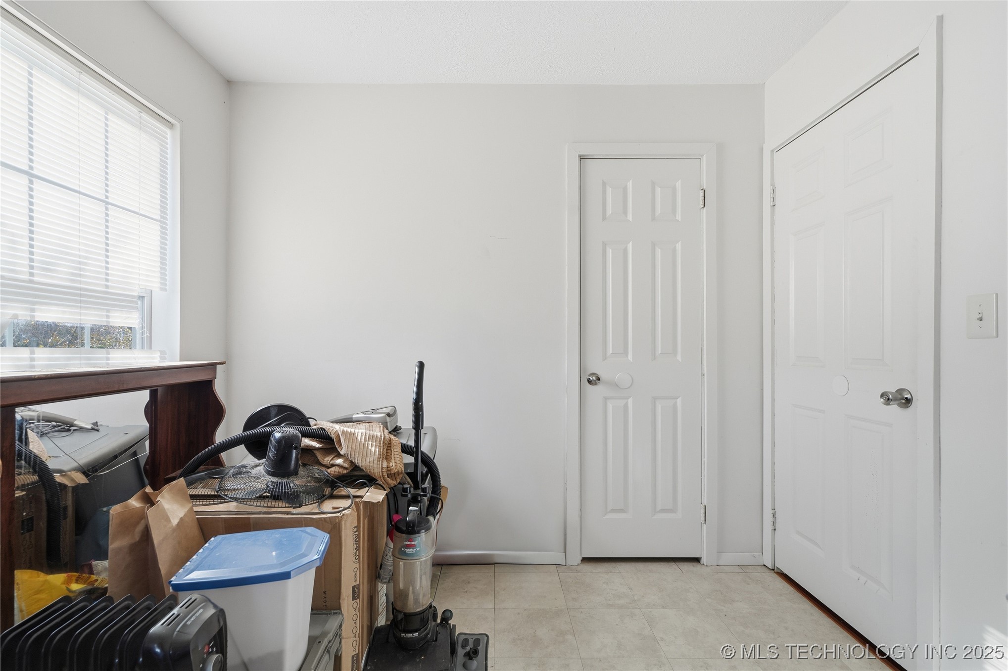 2513 N Norwood Place Property Photo 15