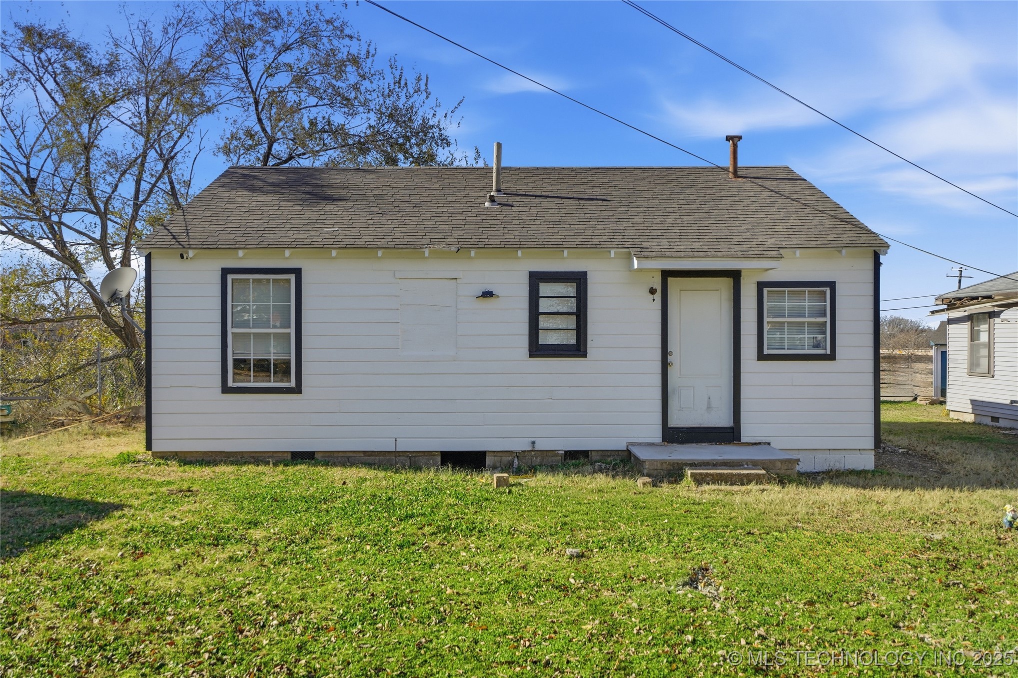 2513 N Norwood Place Property Photo 20