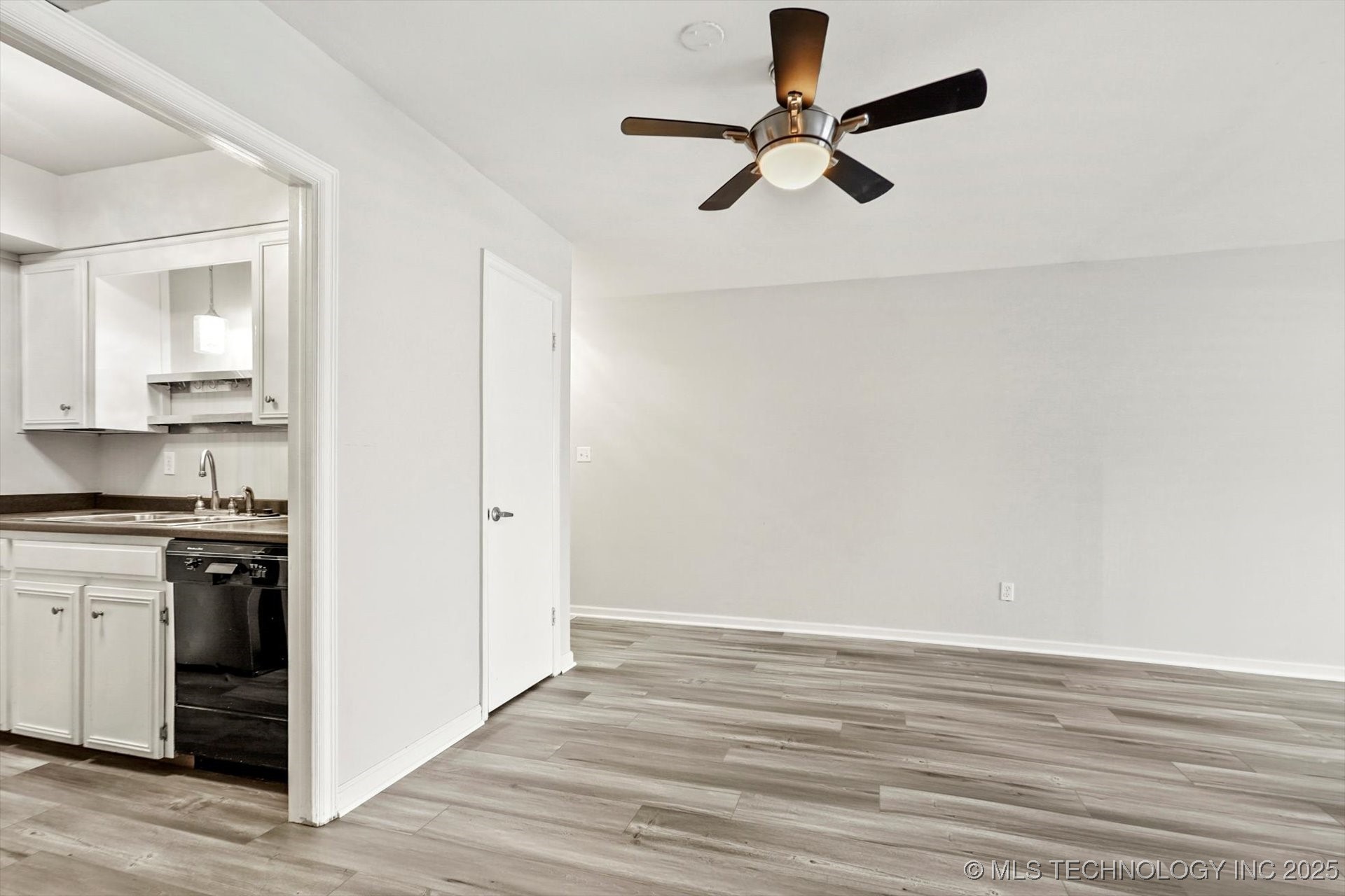 6 E 22nd Street B110 Property Photo 10