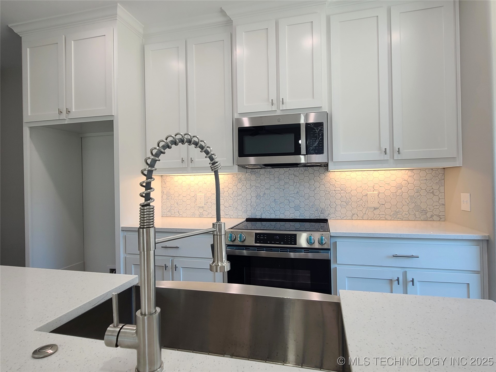 509 Ne 5th Avenue Property Photo 5