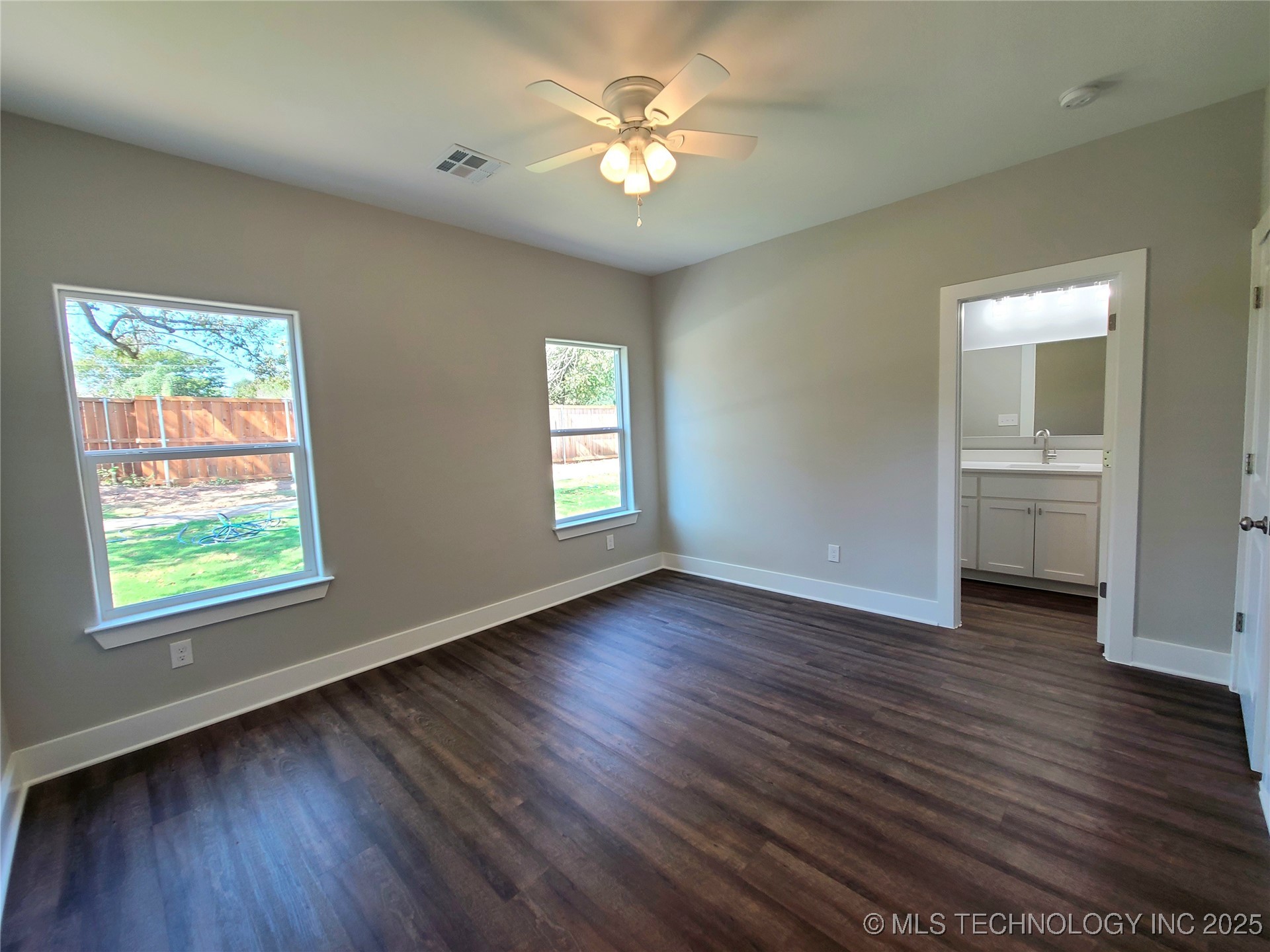 509 Ne 5th Avenue Property Photo 11