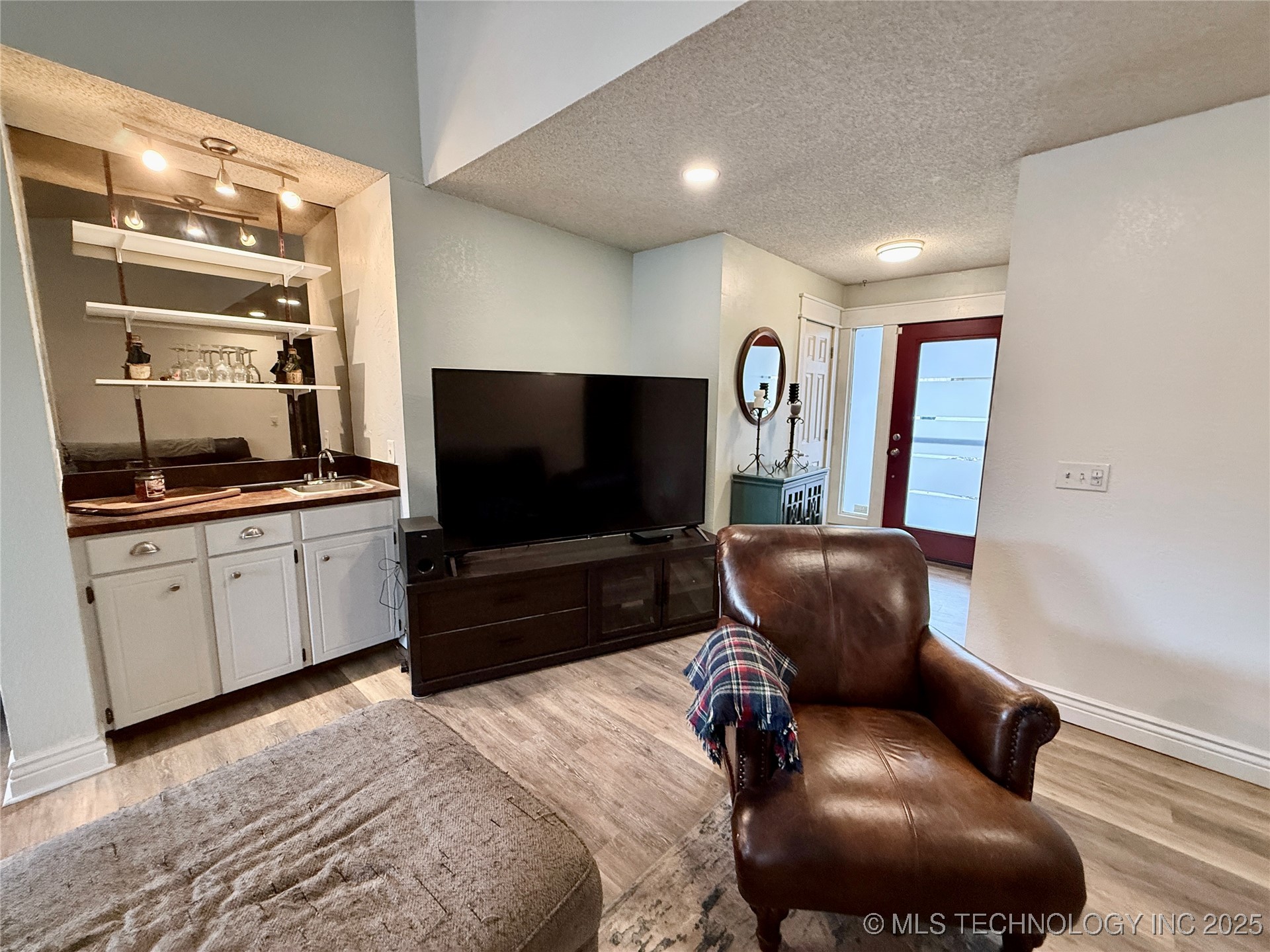 443 Shadow Lane Property Photo 6