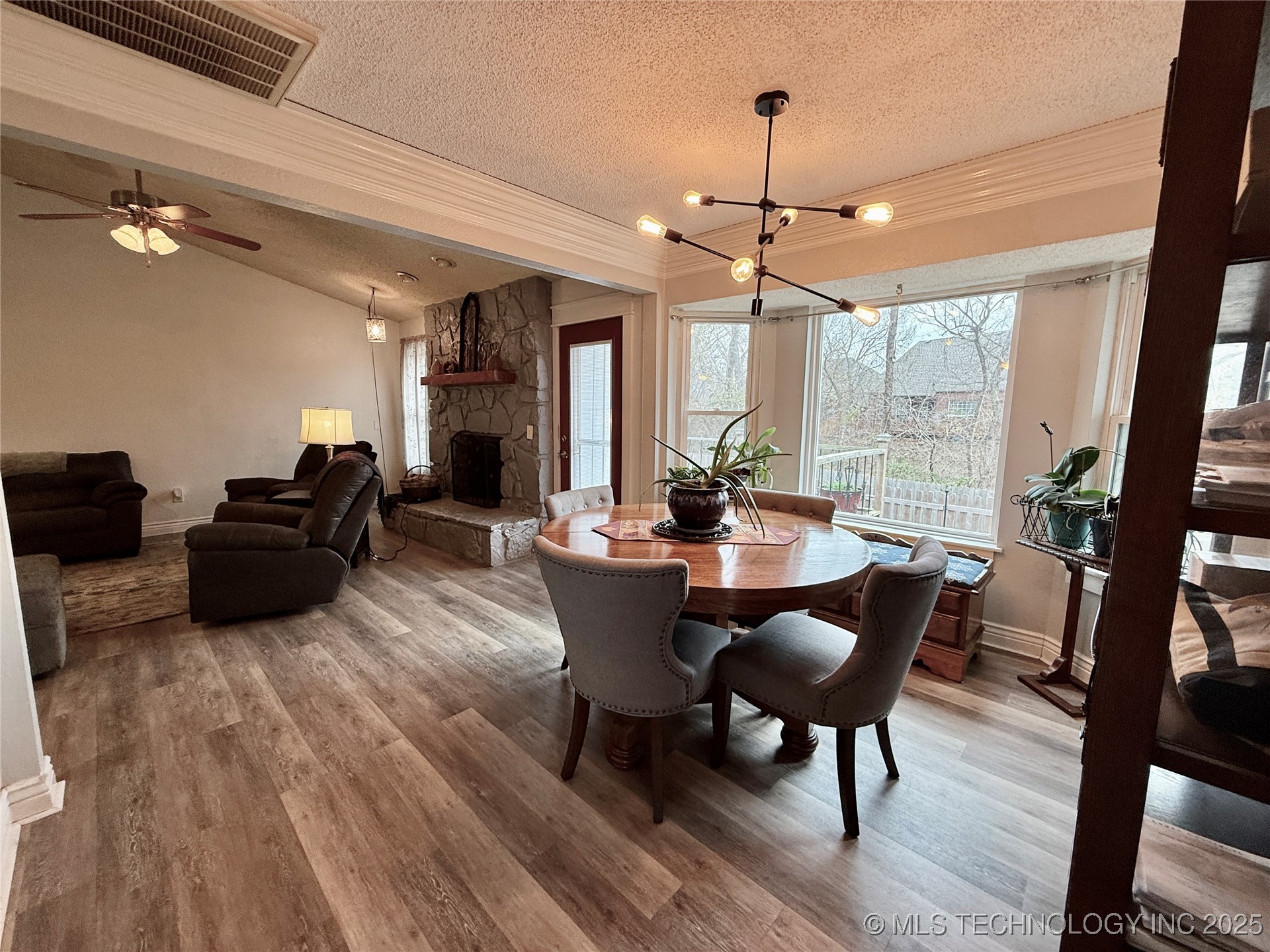 443 Shadow Lane Property Photo 18