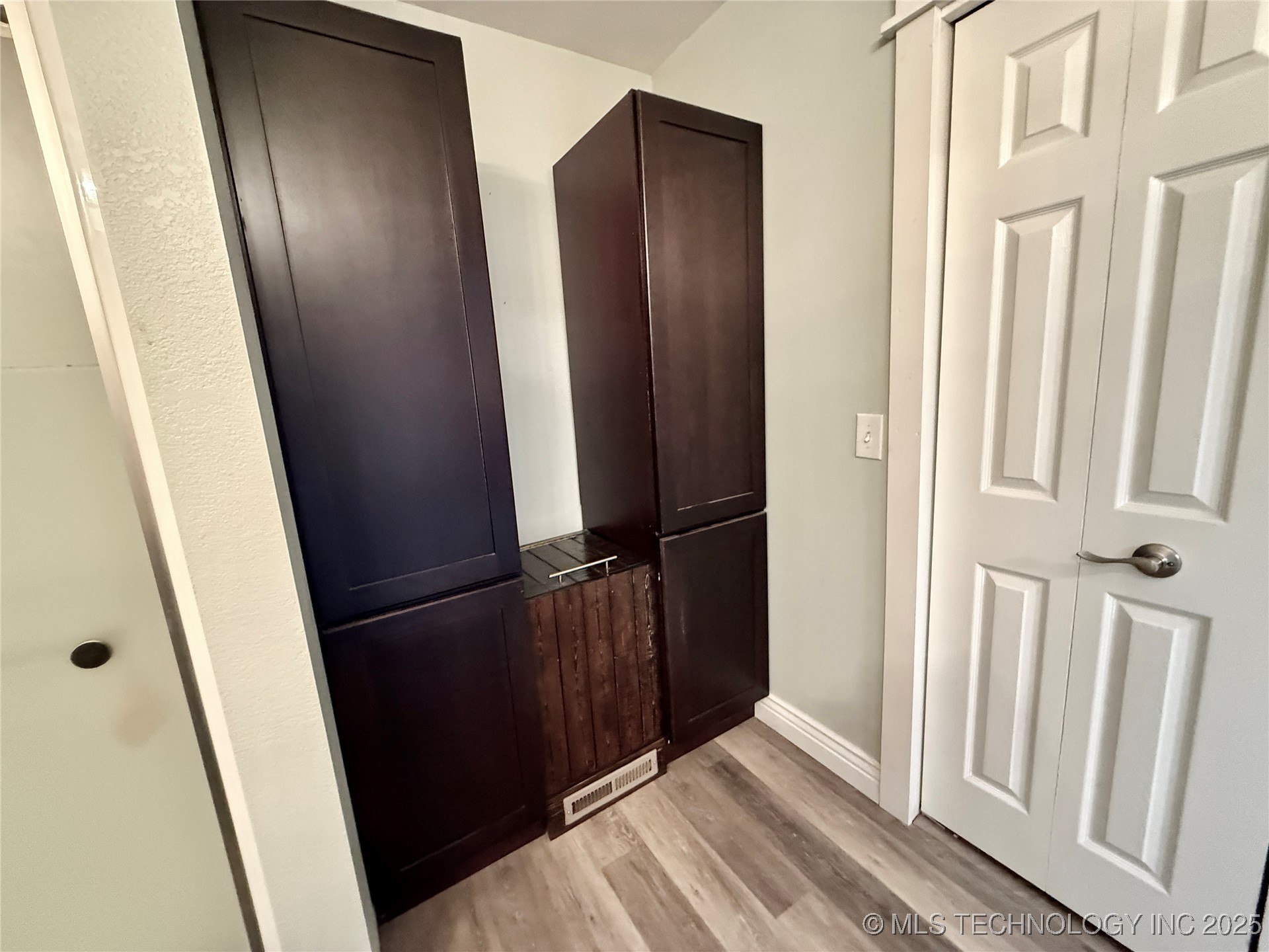 443 Shadow Lane Property Photo 26