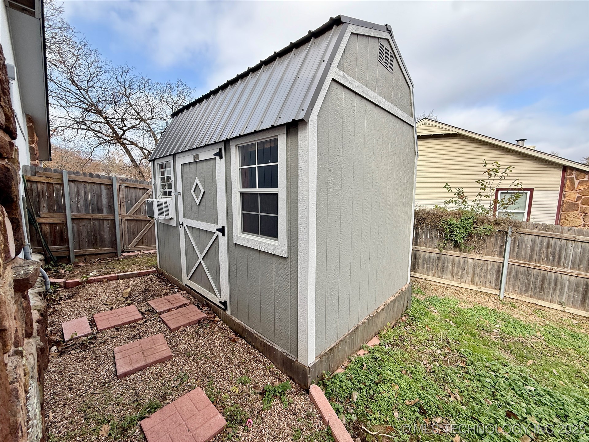 443 Shadow Lane Property Photo 39