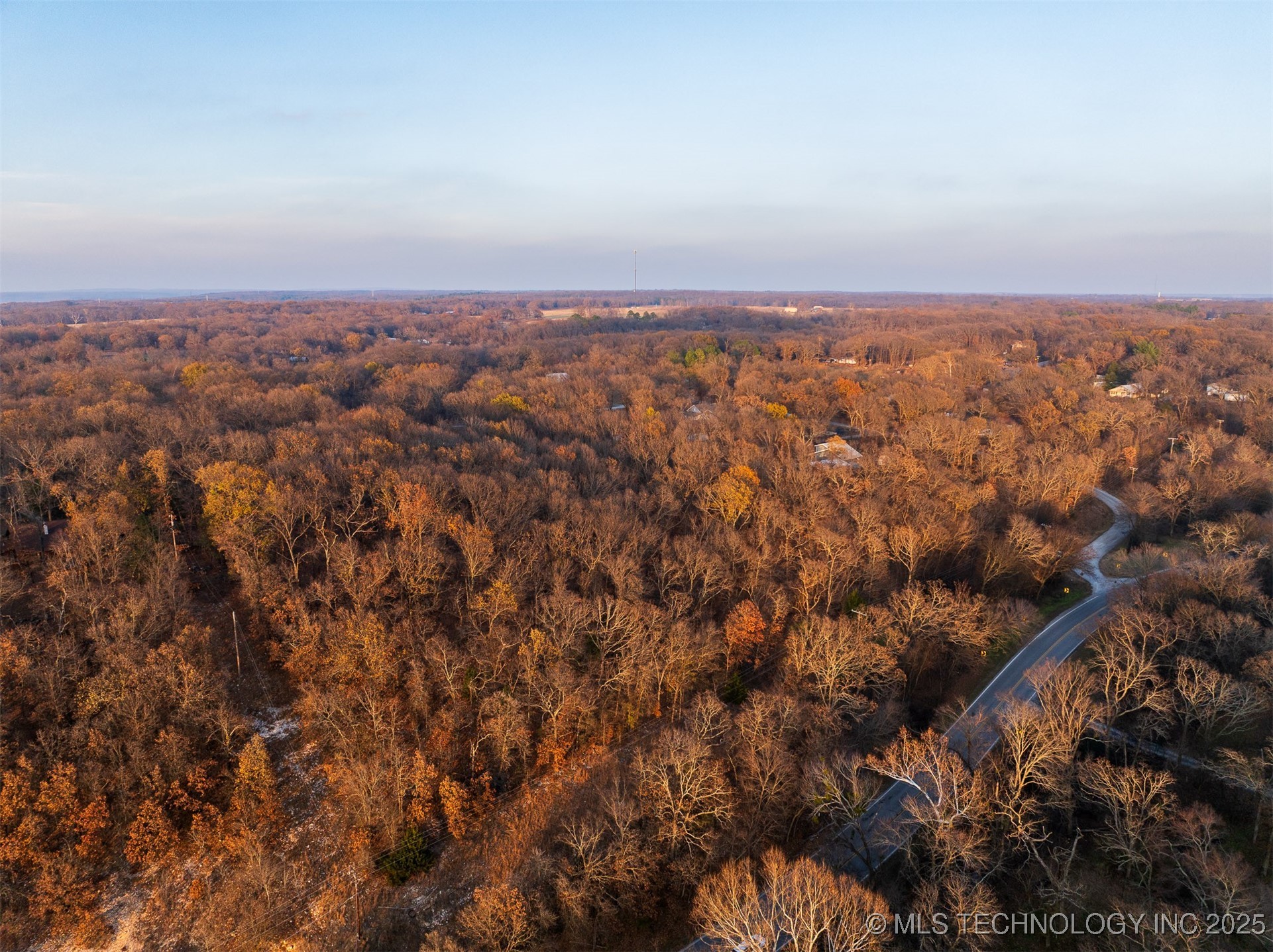 6594 E 563 Road Property Photo 12