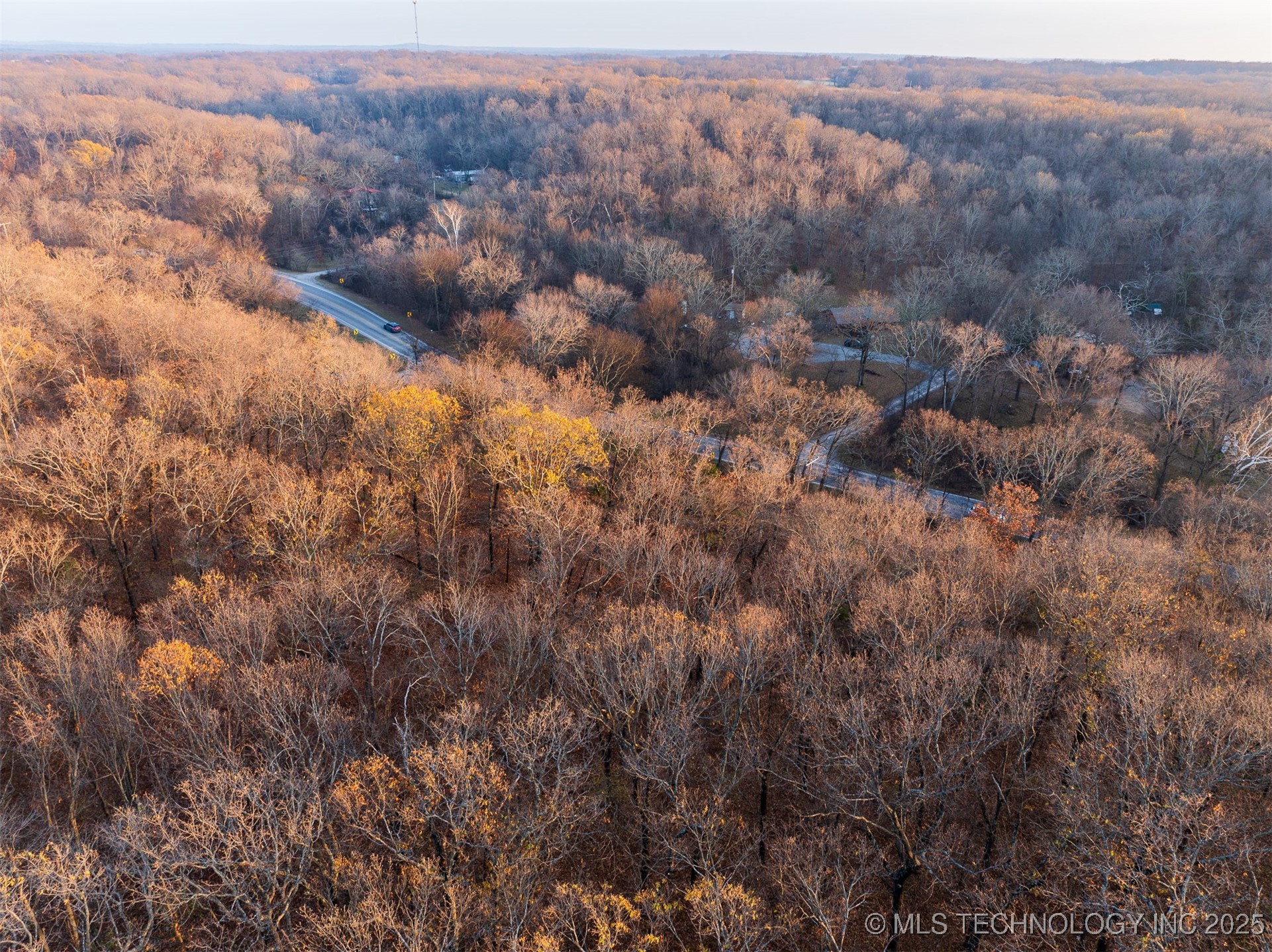 6594 E 563 Road Property Photo 13