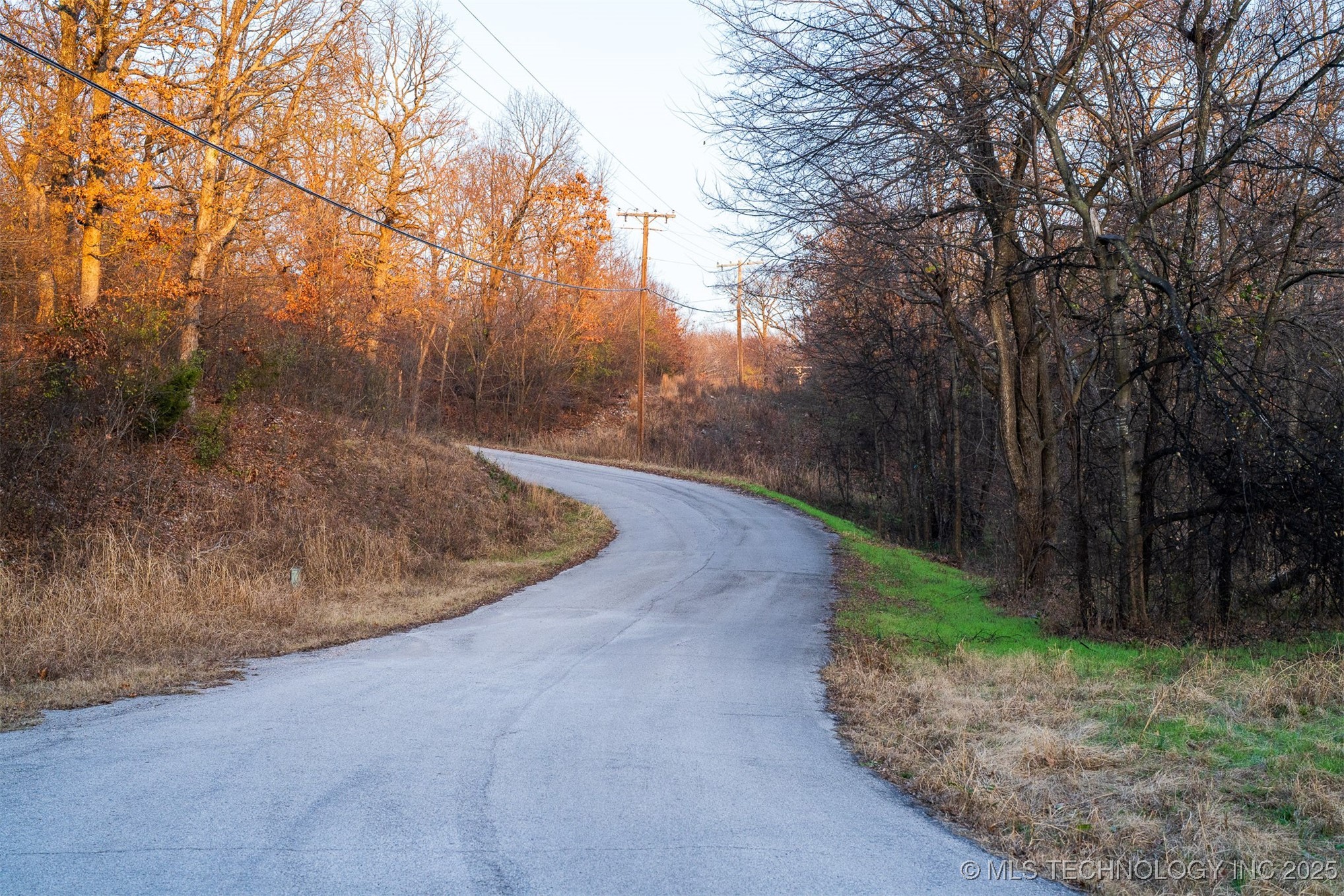 6594 E 563 Road Property Photo 15