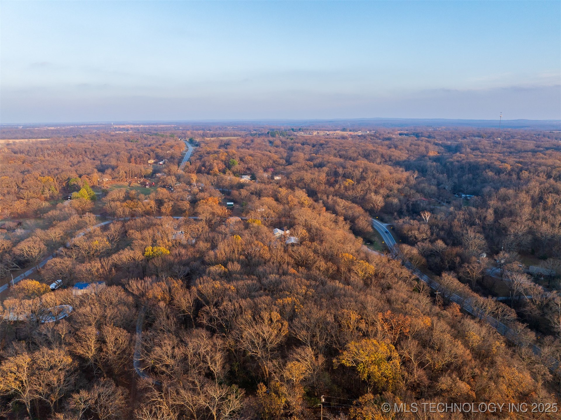 6594 E 563 Road Property Photo 25