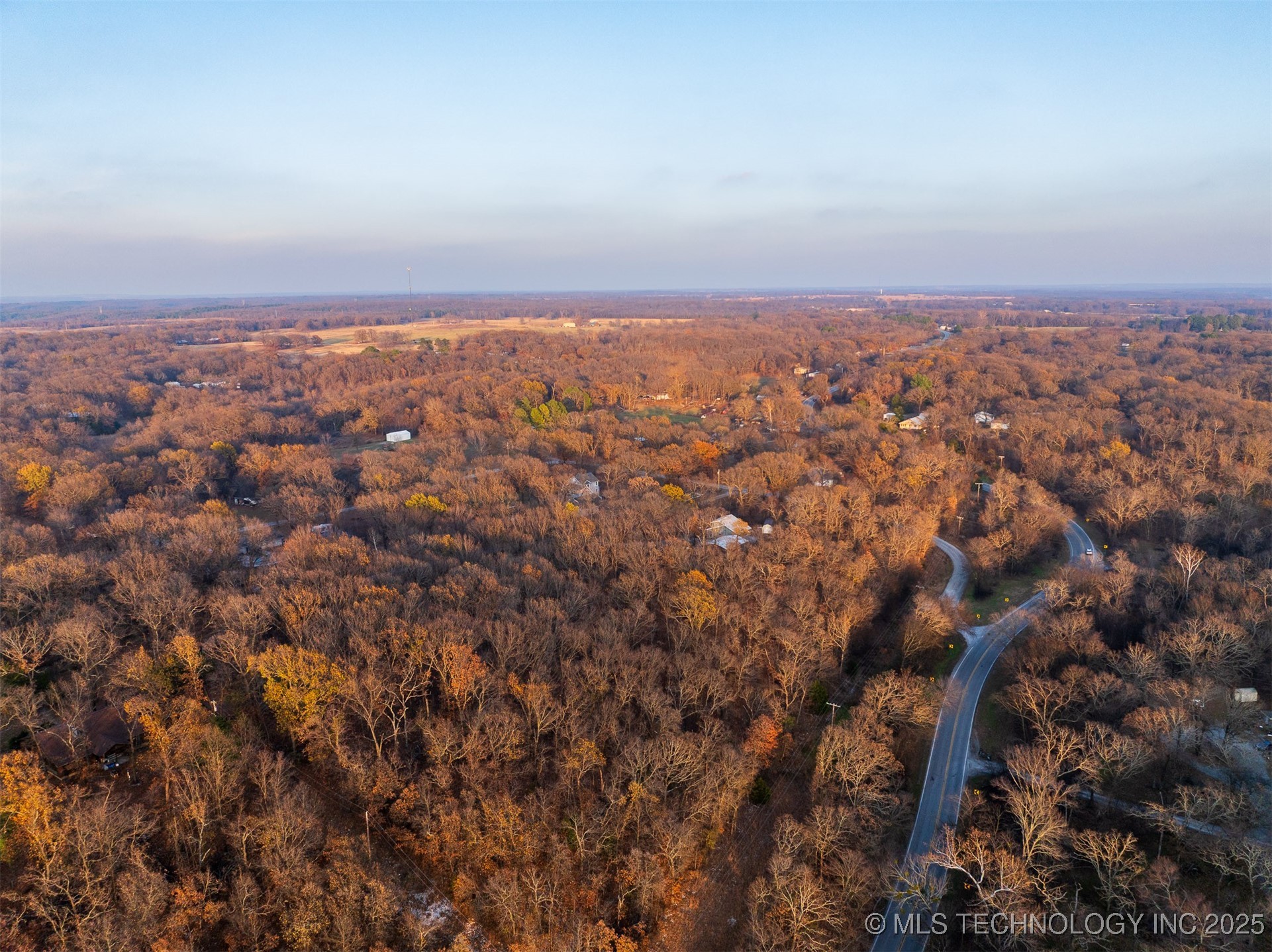 6594 E 563 Road Property Photo 26