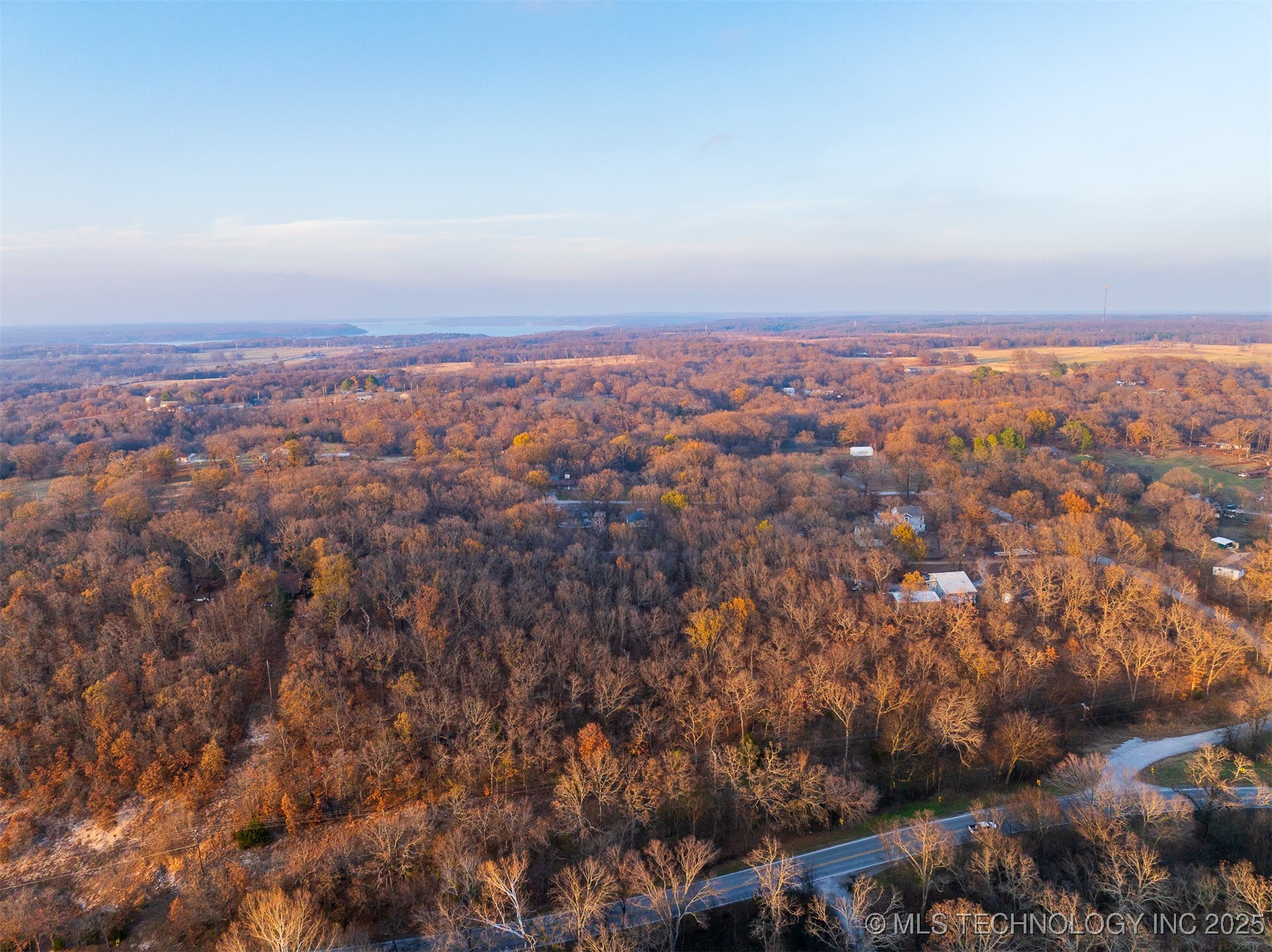 6594 E 563 Road Property Photo 29