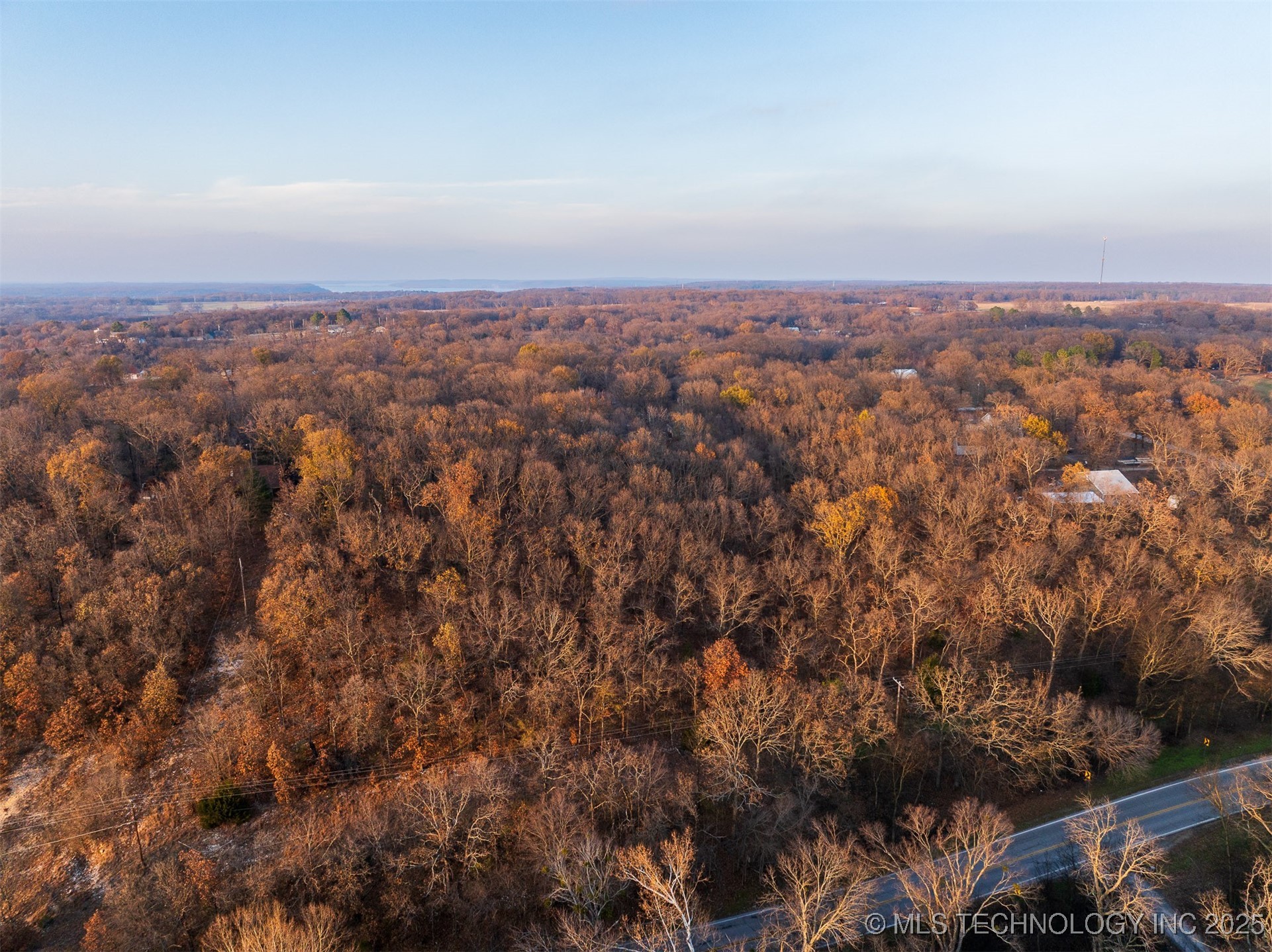 6594 E 563 Road Property Photo 35