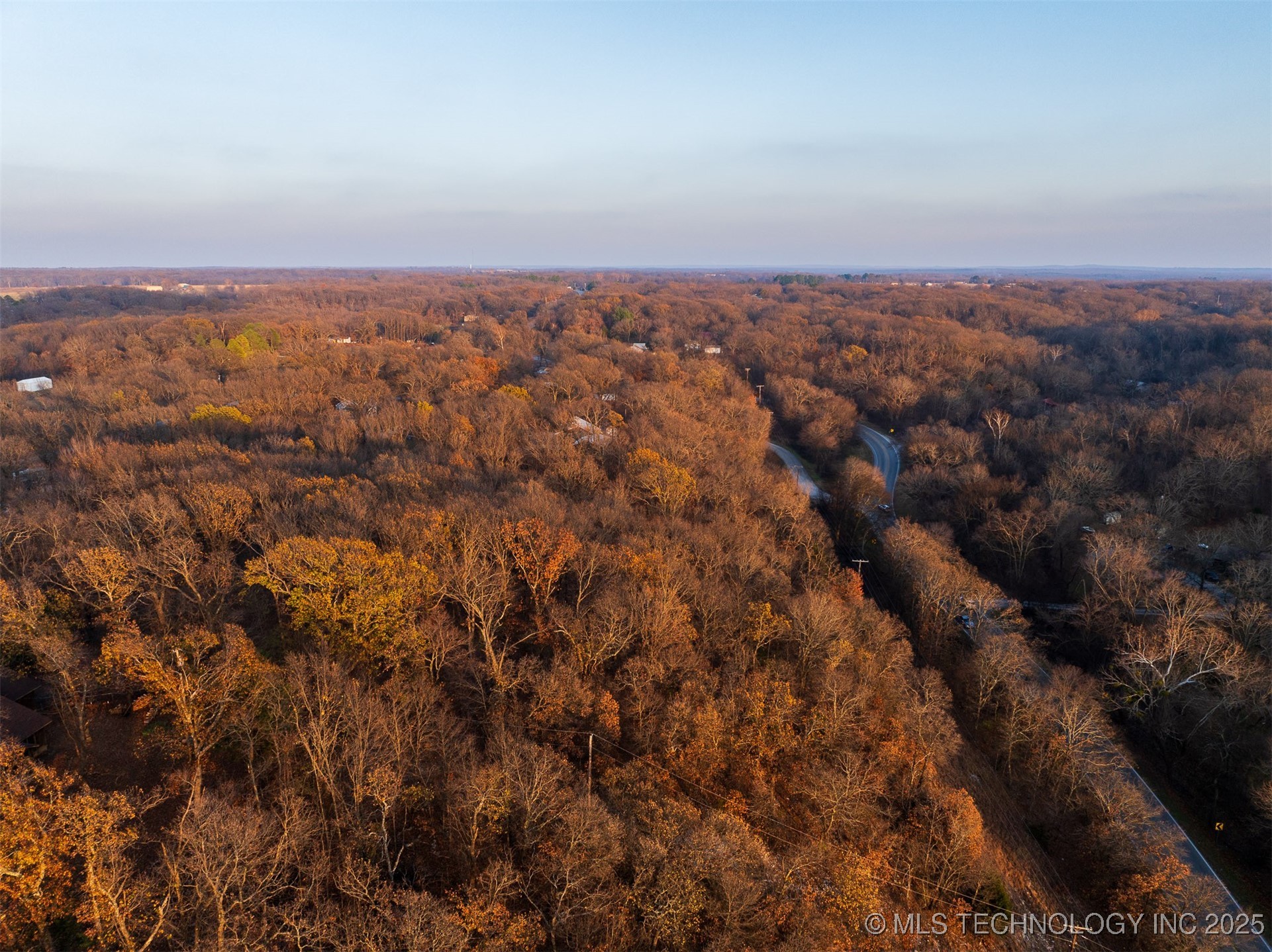 6594 E 563 Road Property Photo 37