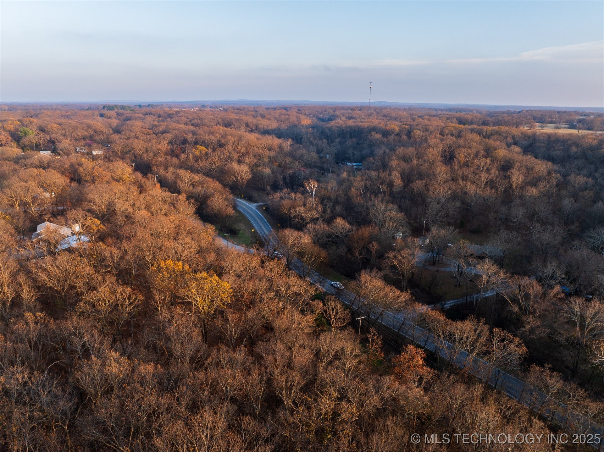 6594 E 563 Road Property Photo 40