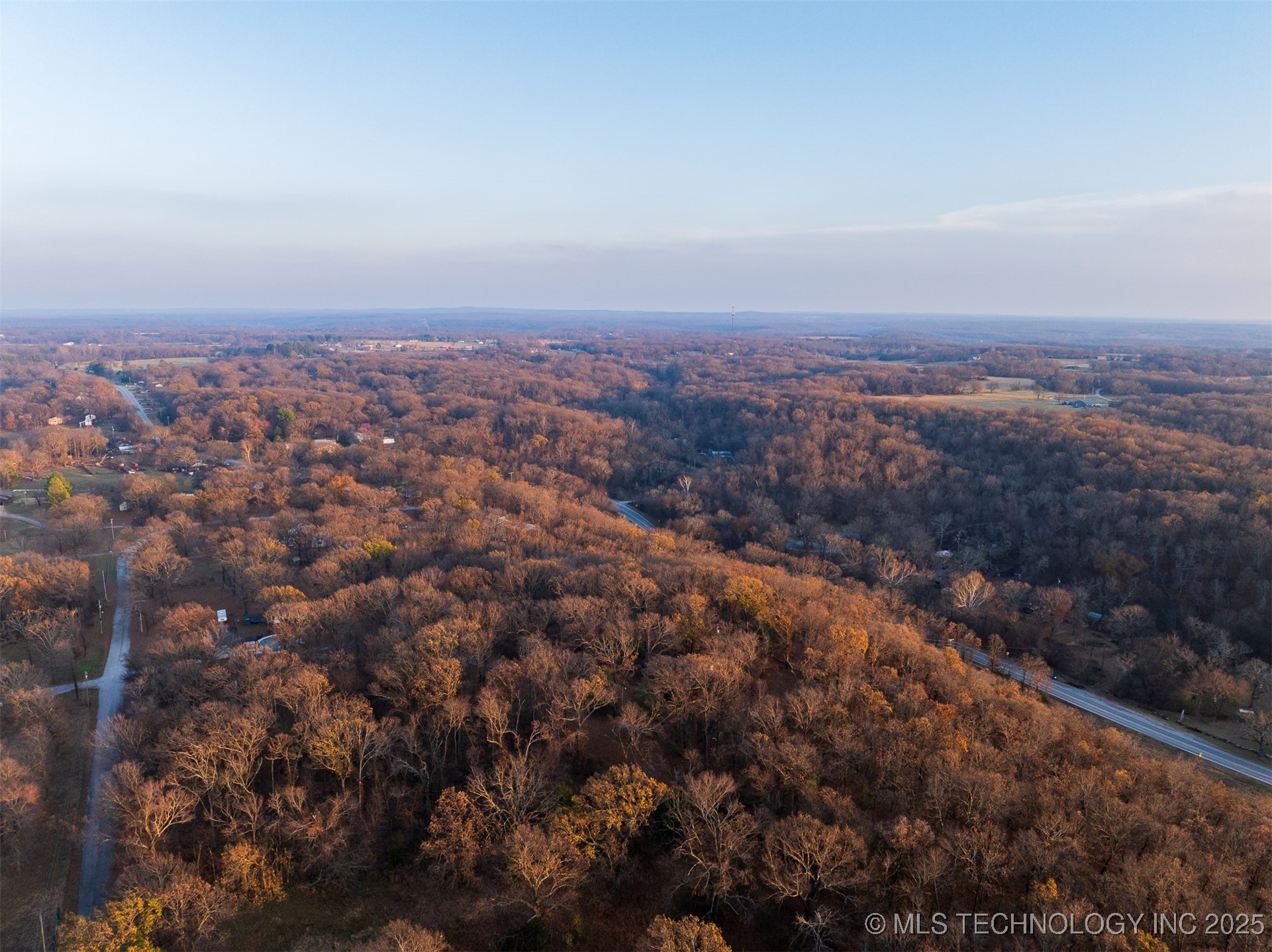 6594 E 563 Road Property Photo 44