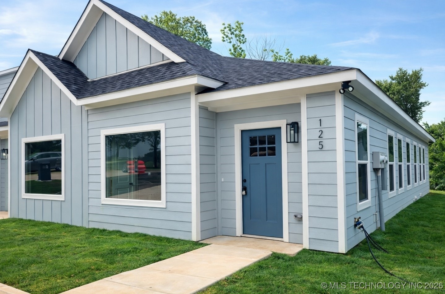 125 S Mclean Drive Property Photo 1