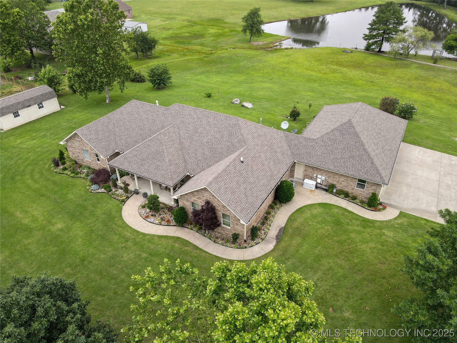 124 Walnut Ridge Property Photo 36