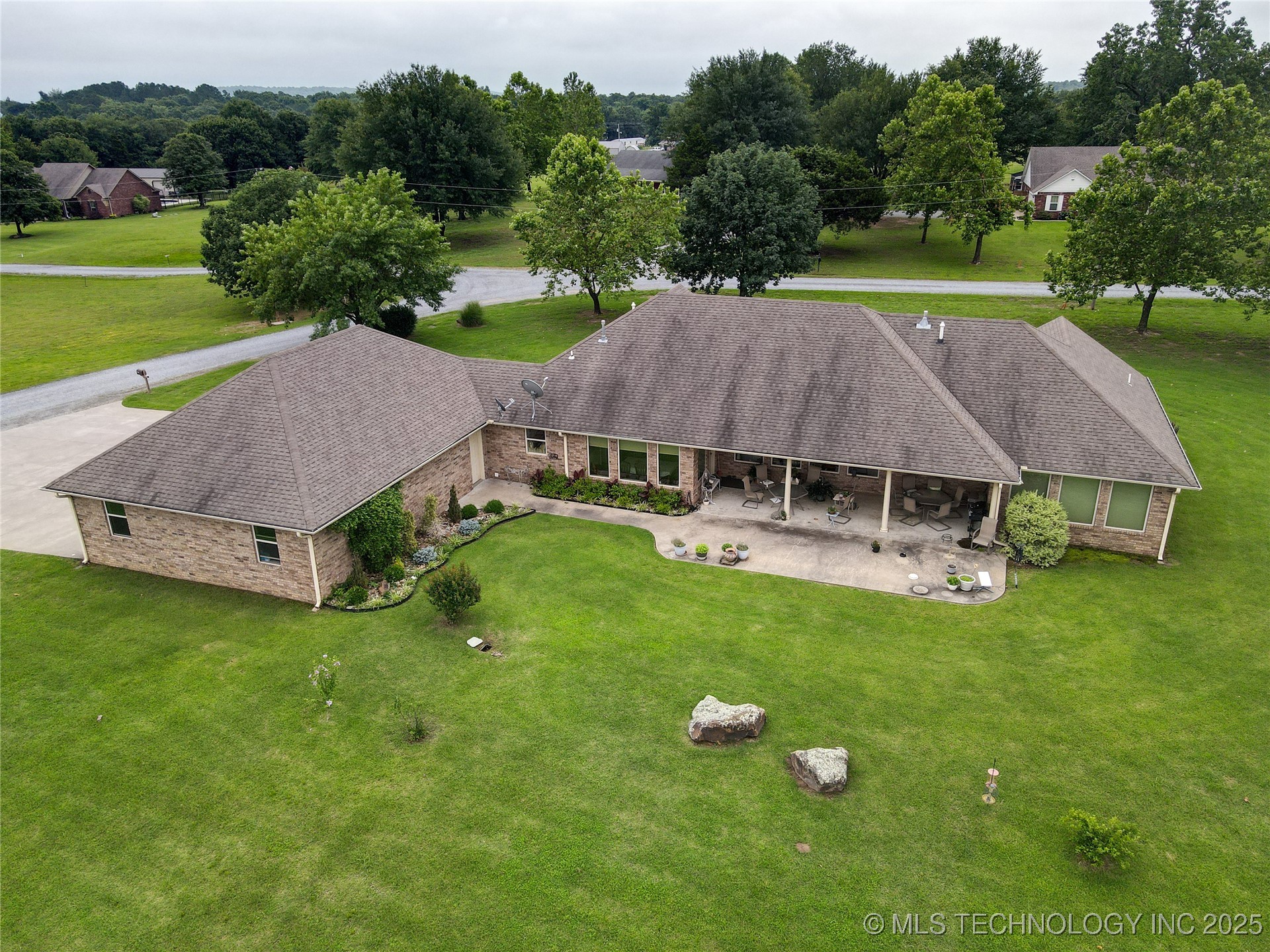 124 Walnut Ridge Property Photo 37