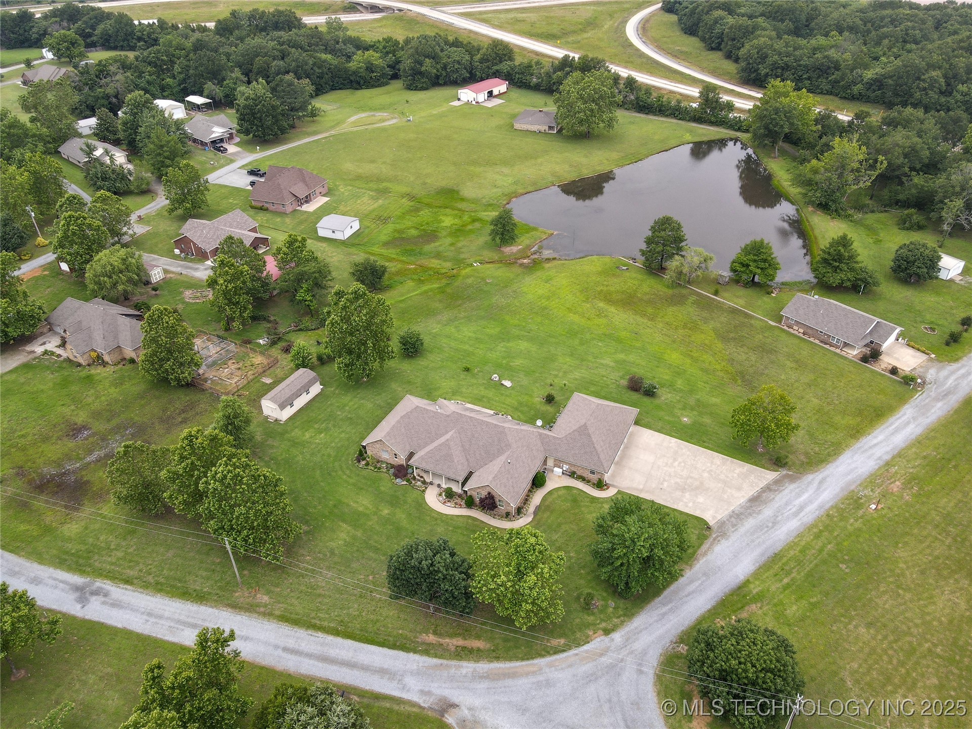 124 Walnut Ridge Property Photo 40