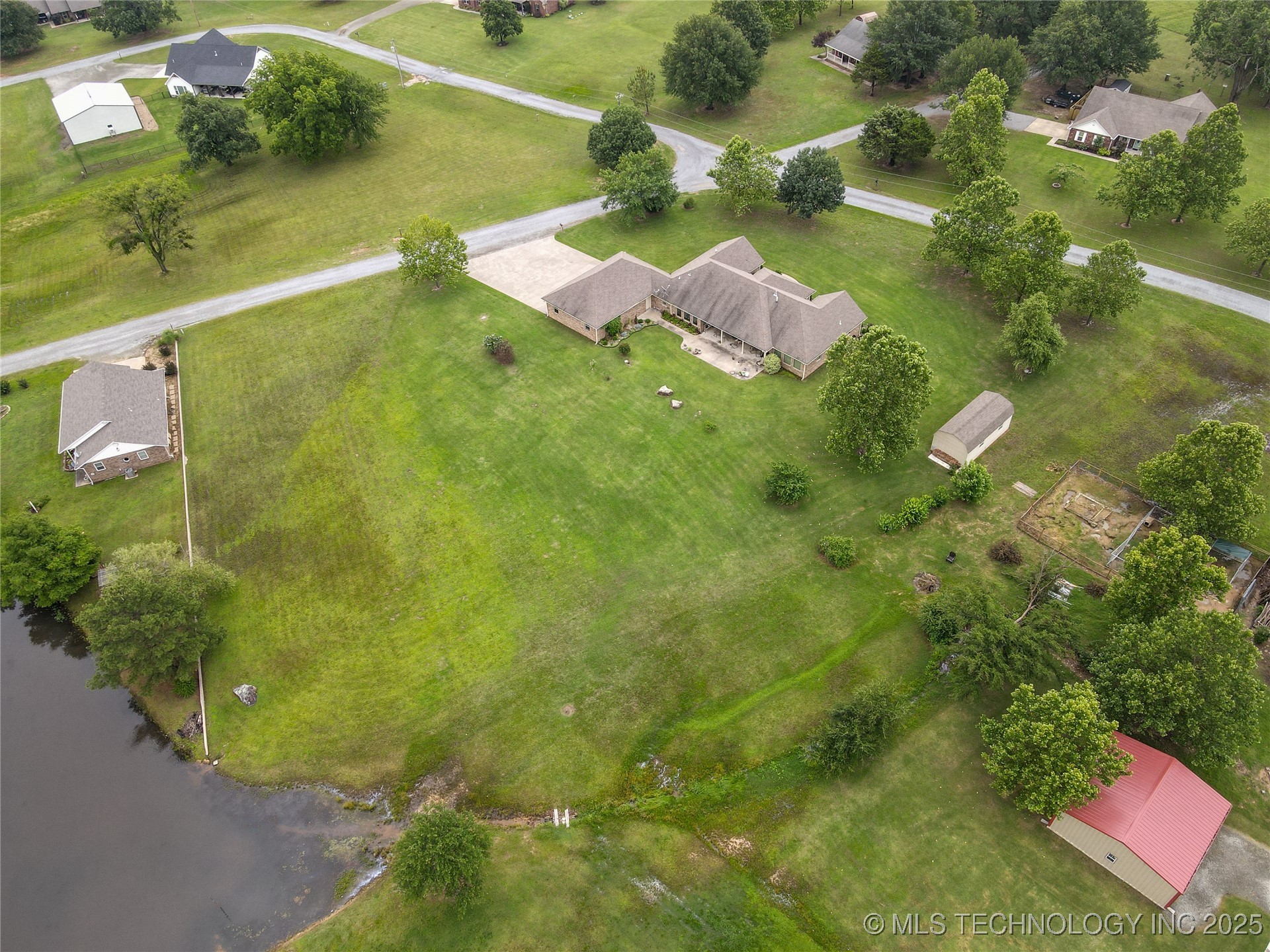 124 Walnut Ridge Property Photo 42