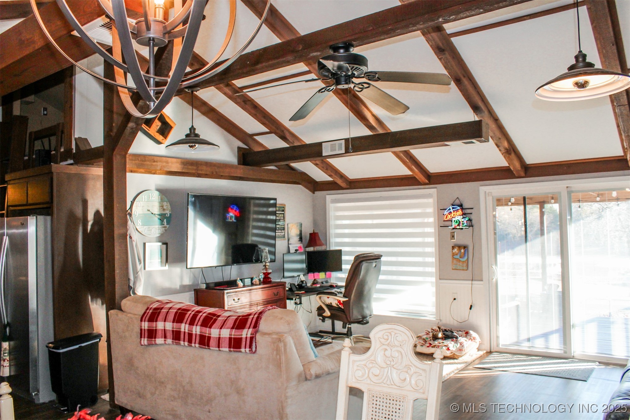 417082 E 1143 Road Property Photo 12