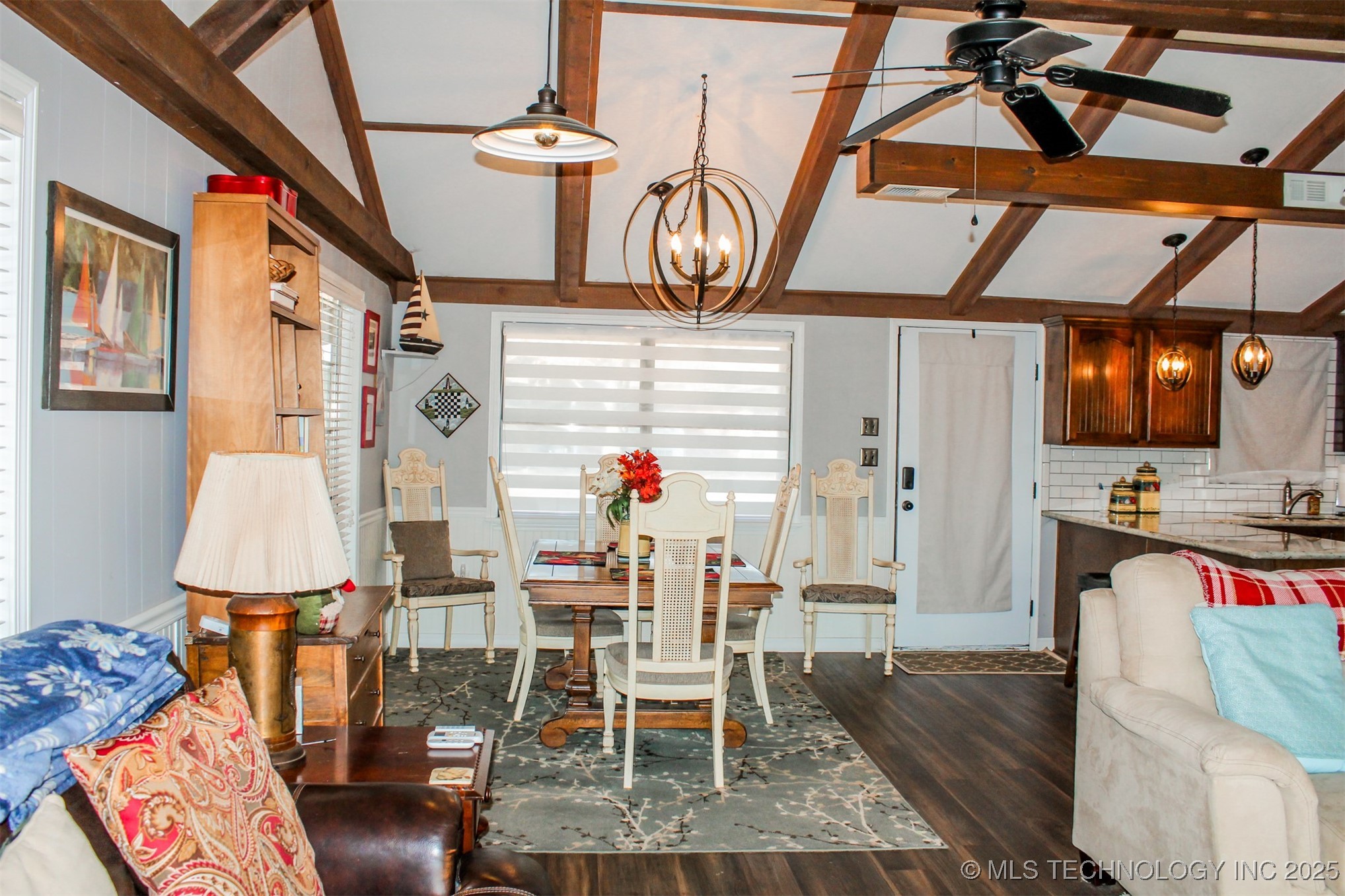 417082 E 1143 Road Property Photo 16