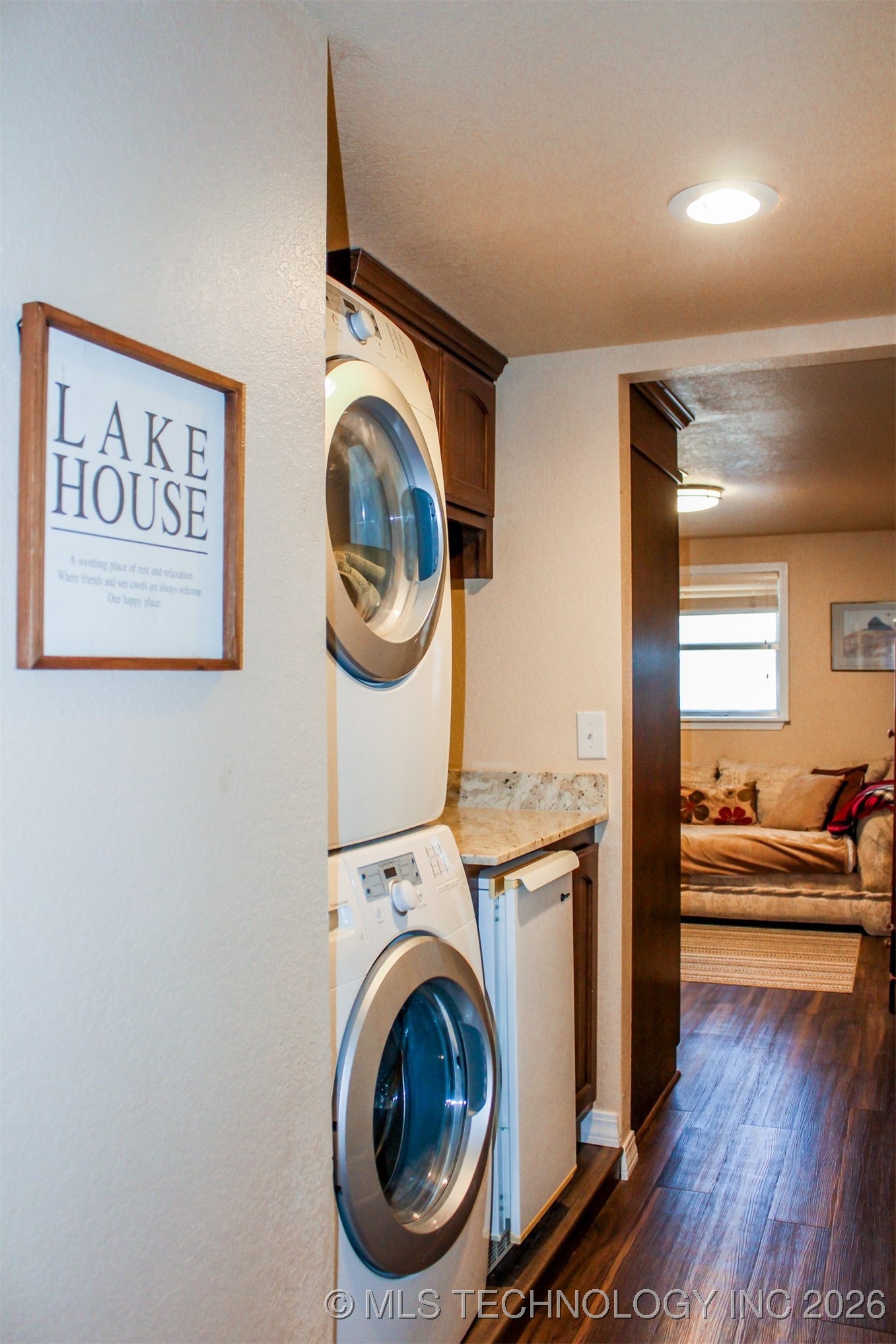 417082 E 1143 Road Property Photo 33