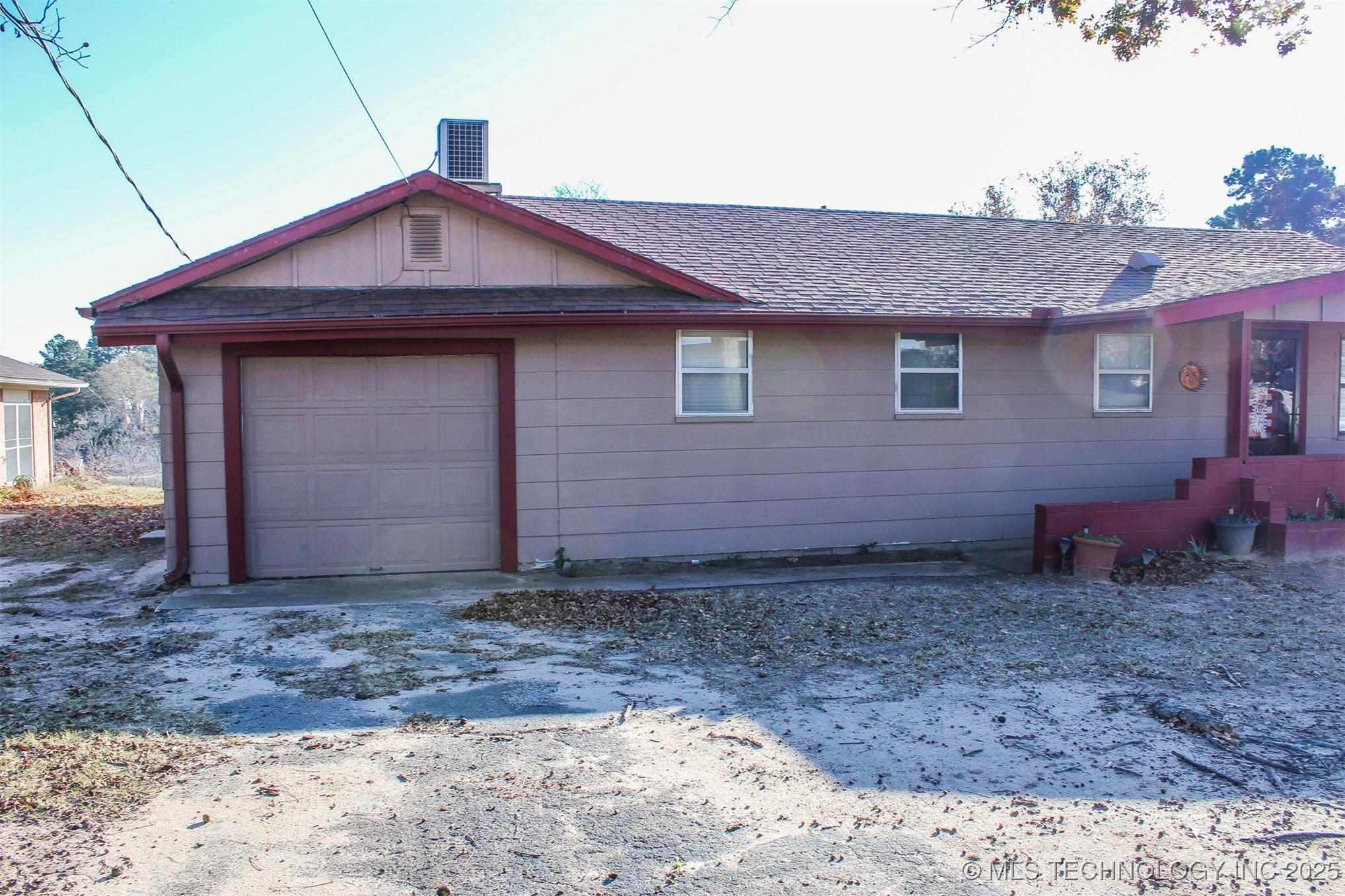 417082 E 1143 Road Property Photo 45