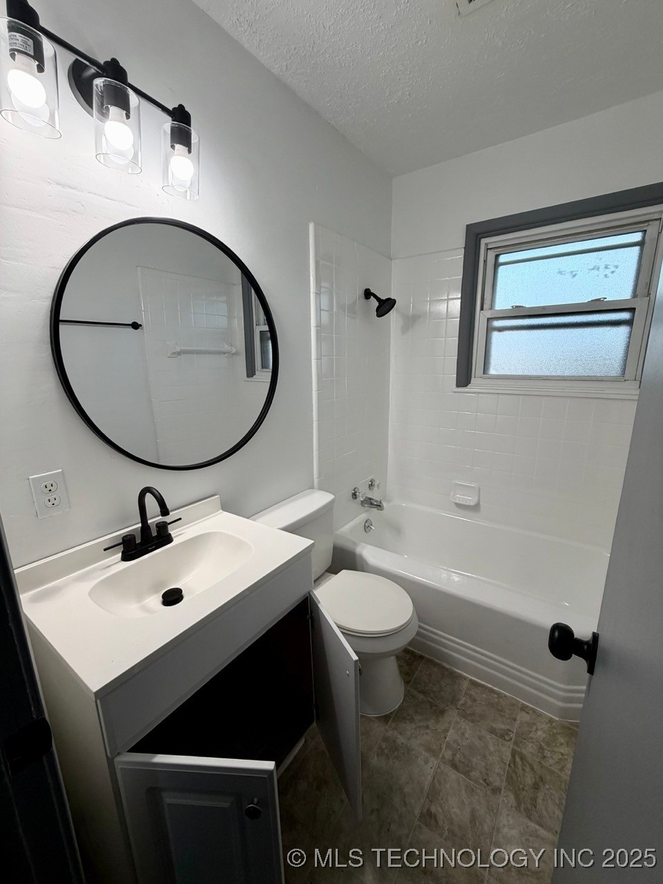 7609 E Oklahoma Place Property Photo 9