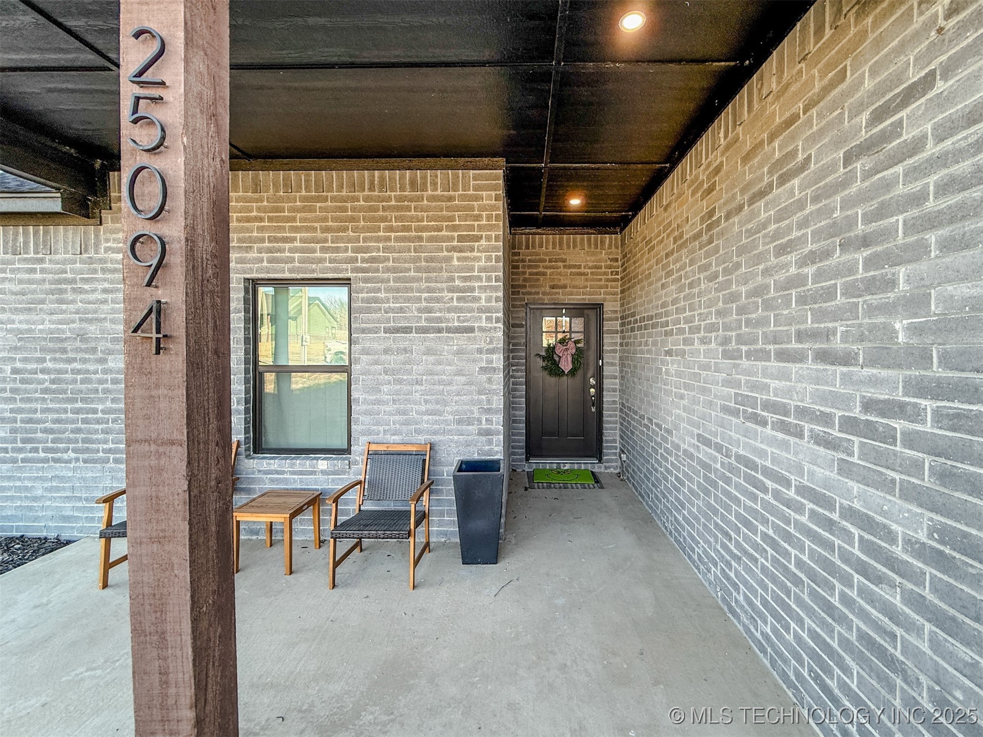 25094 S 519 Road Property Photo 4