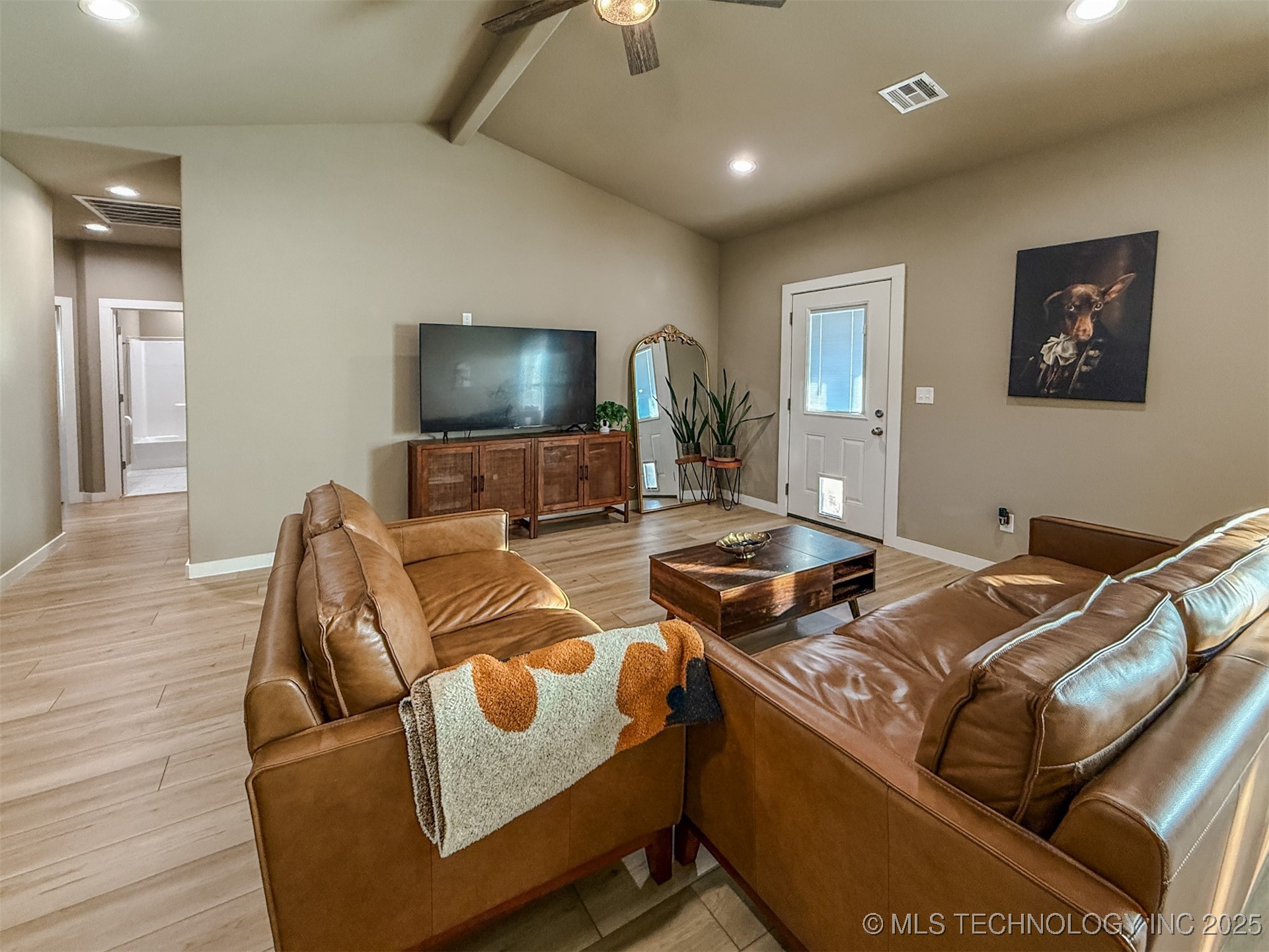 25094 S 519 Road Property Photo 9