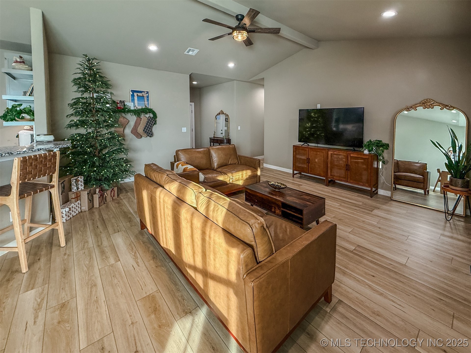 25094 S 519 Road Property Photo 10