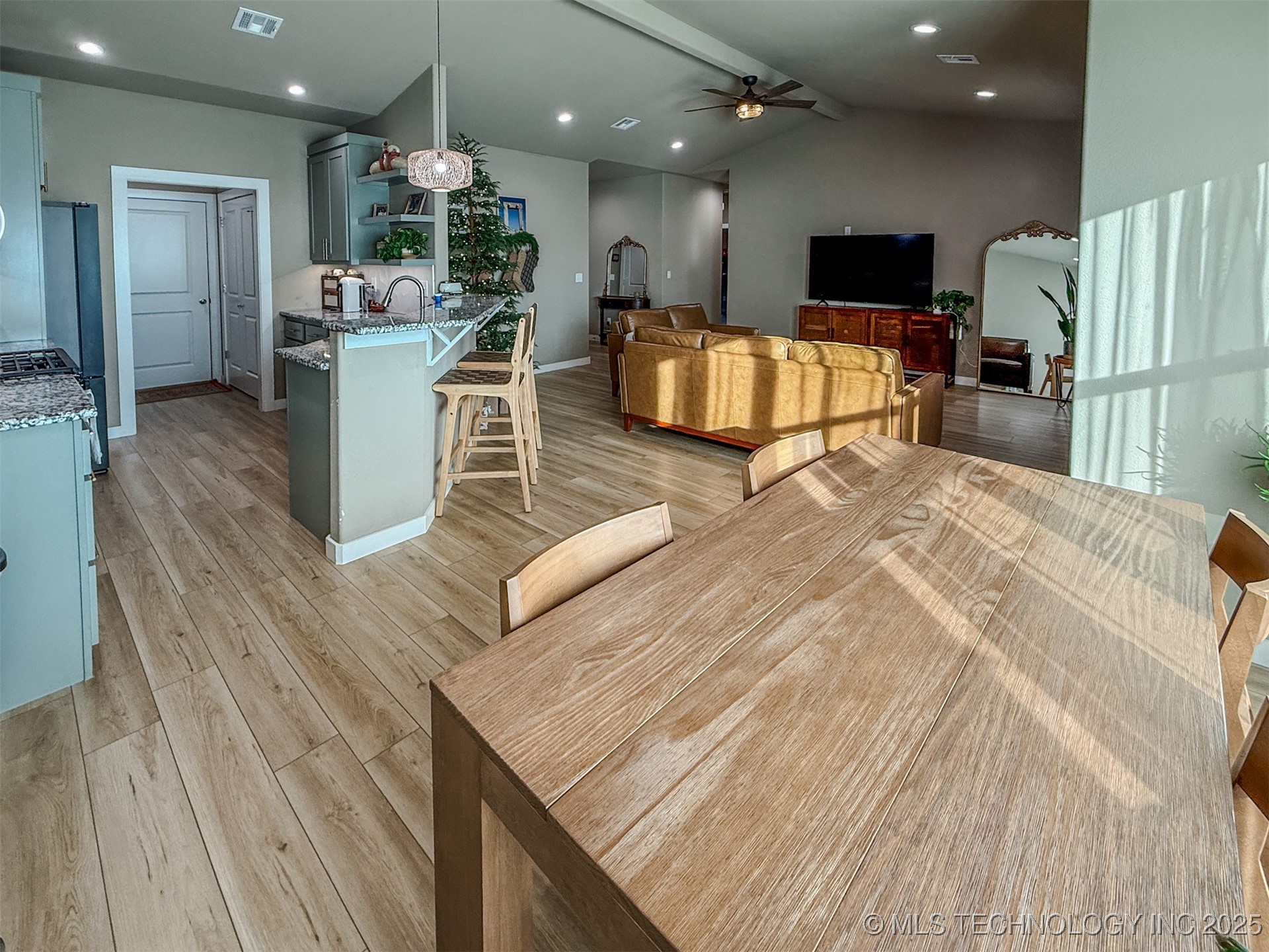 25094 S 519 Road Property Photo 14