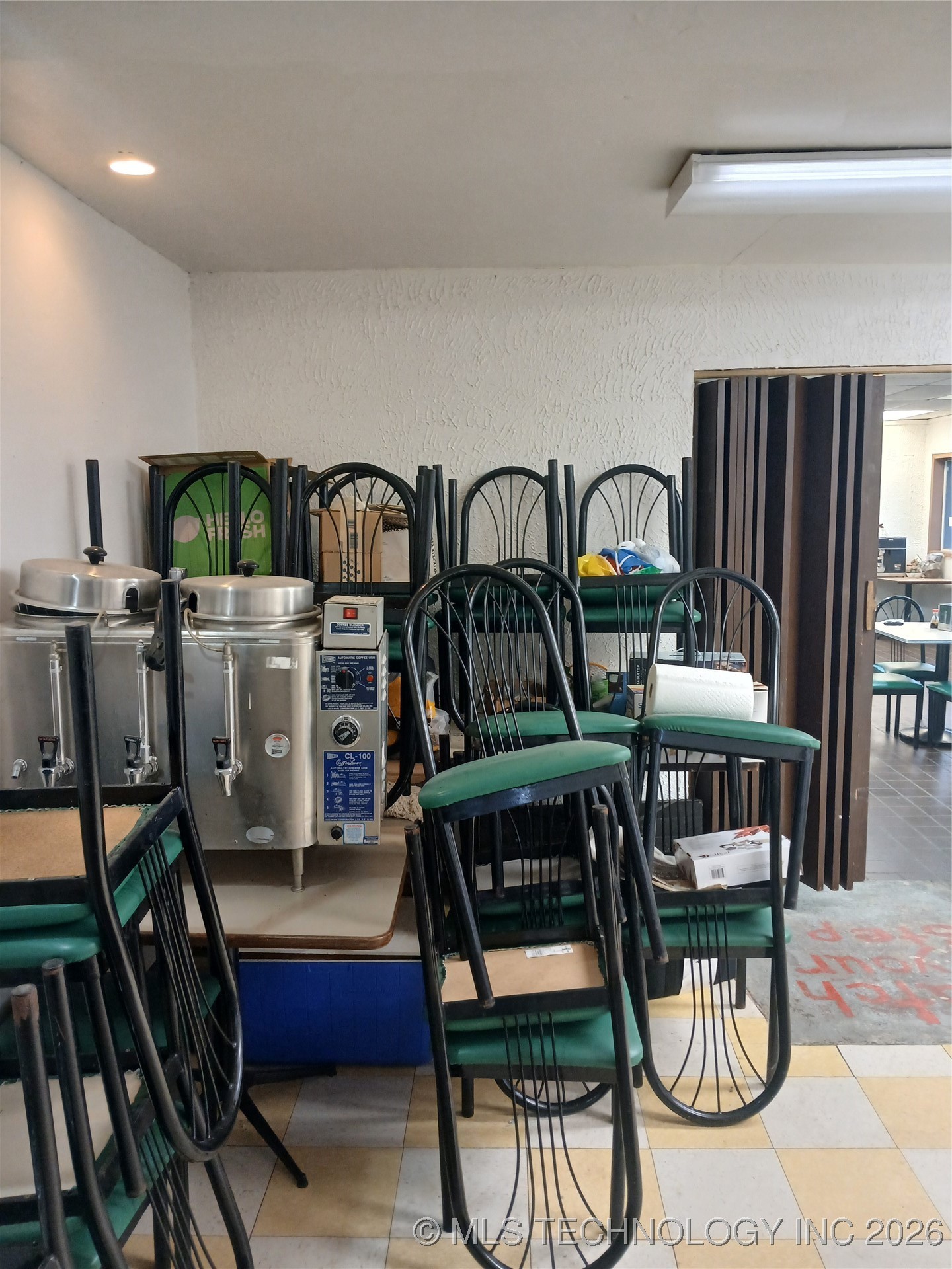 1000 S Wood Drive Property Photo 12